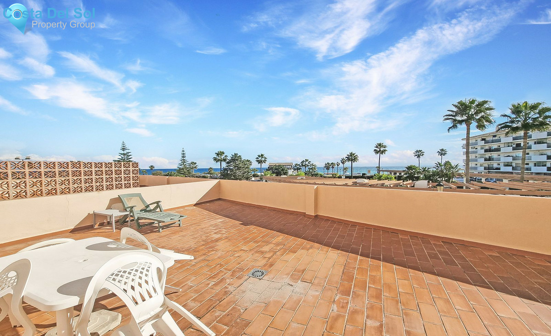 Middle Floor Apartment in San Luis de Sabinillas-1541063