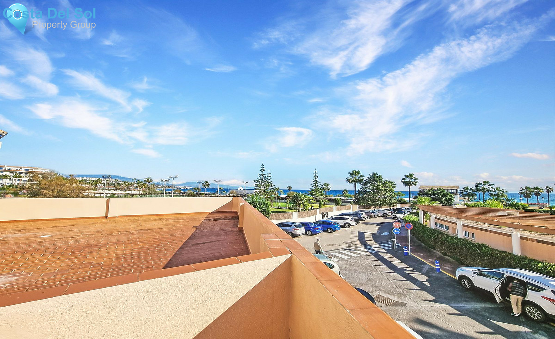 Middle Floor Apartment in San Luis de Sabinillas-1541073