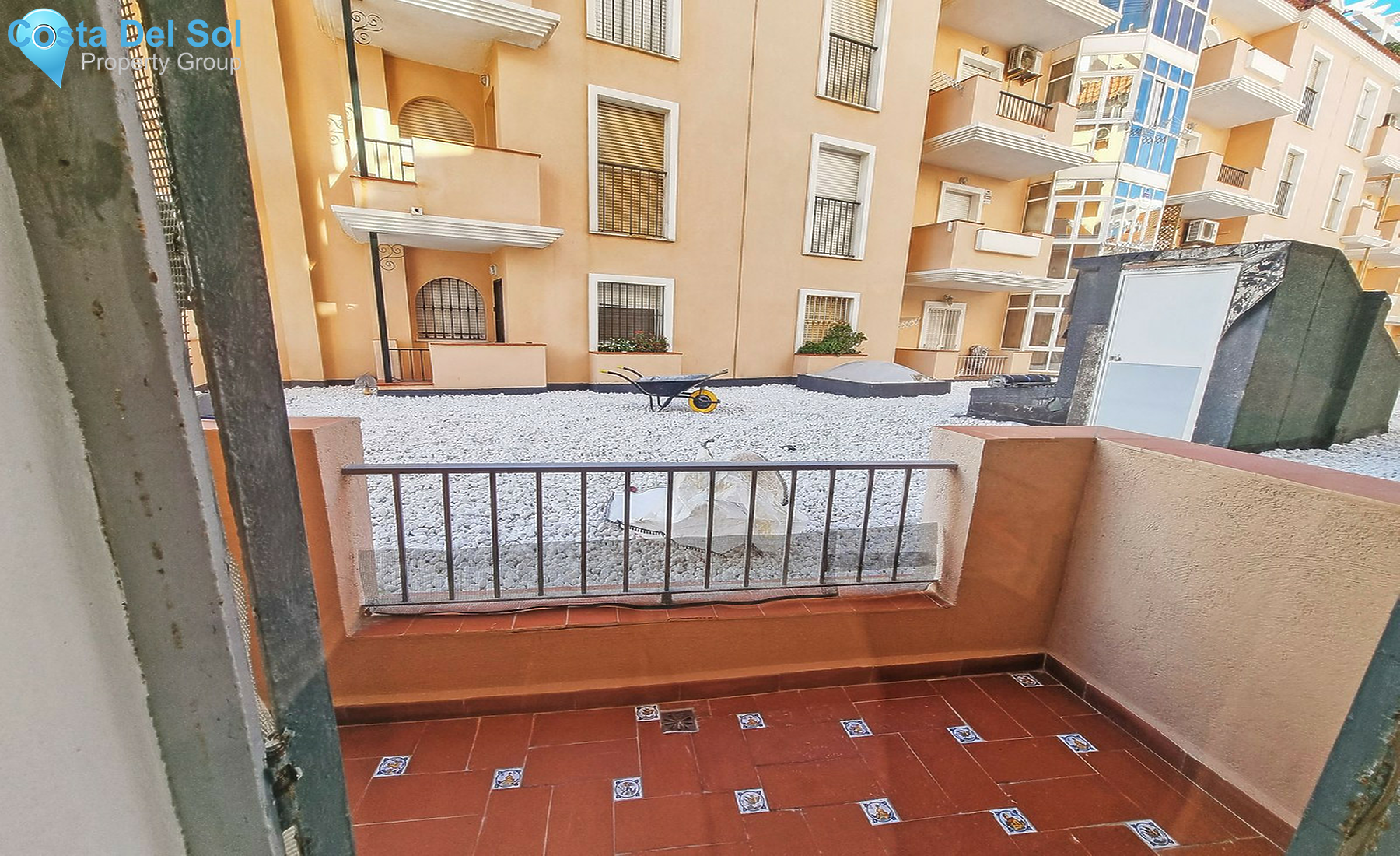 Middle Floor Apartment in San Luis de Sabinillas-1541081