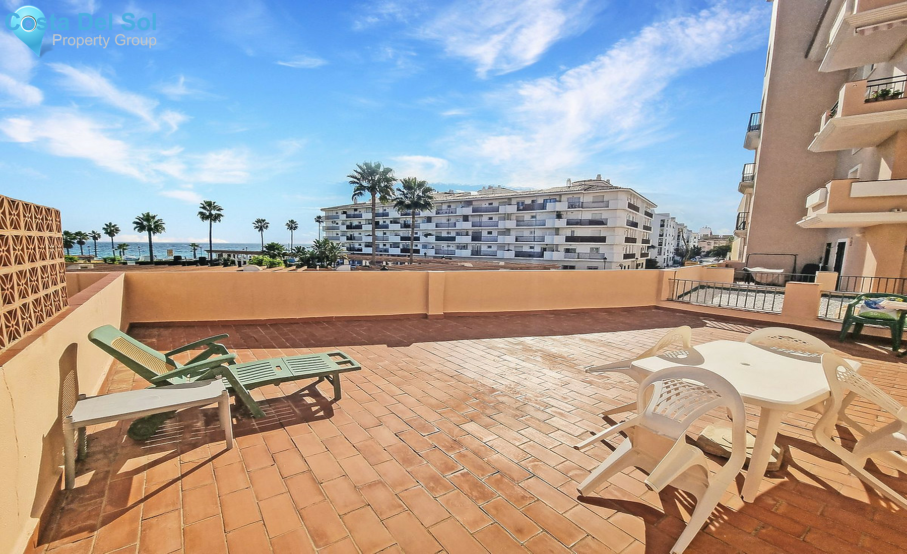 Middle Floor Apartment in San Luis de Sabinillas-1541067
