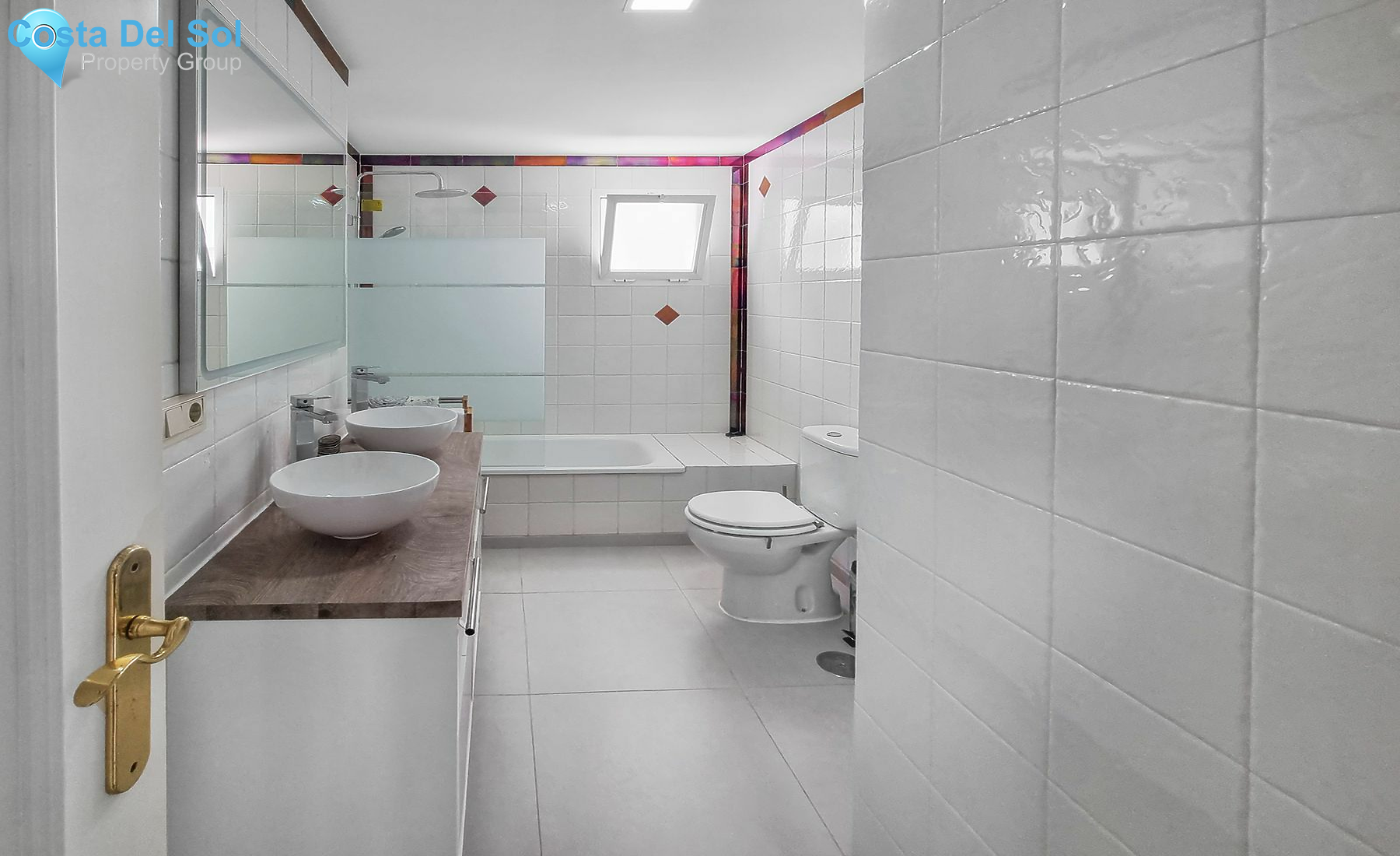 Middle Floor Apartment in San Luis de Sabinillas-1137855