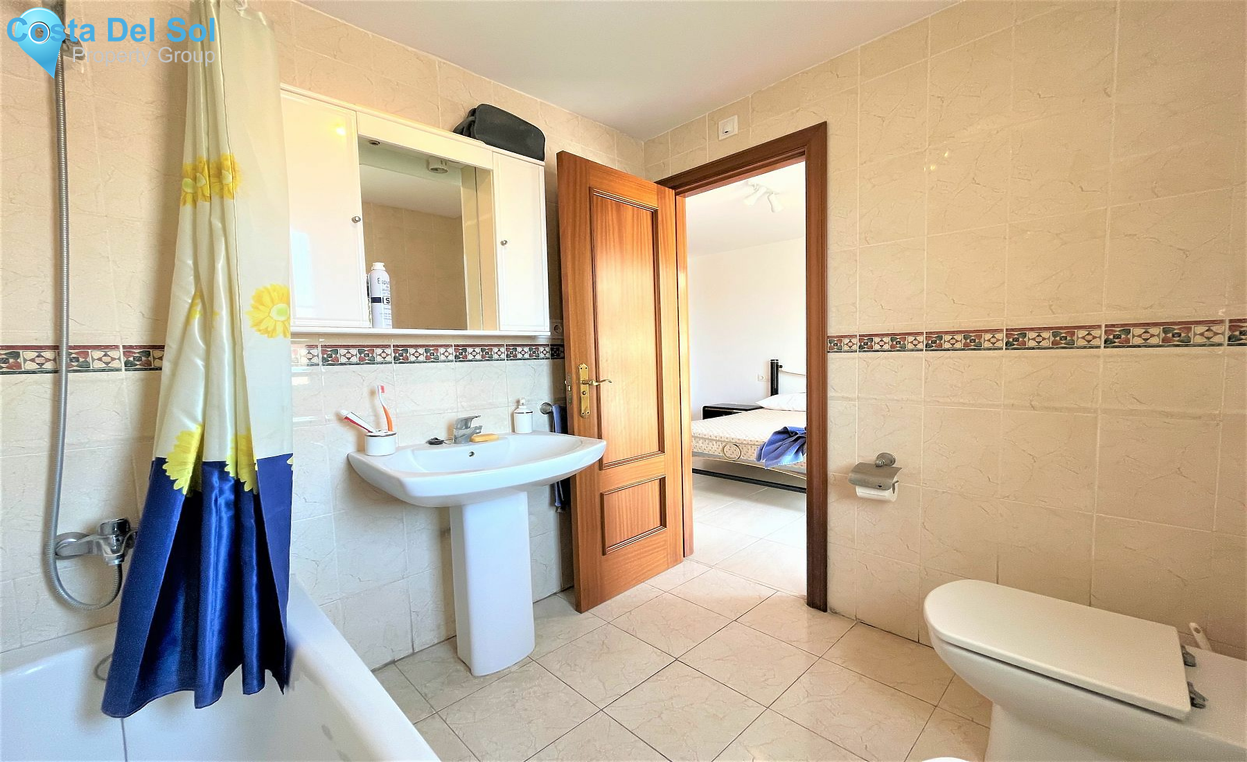 Middle Floor Apartment in San Luis de Sabinillas-1146812