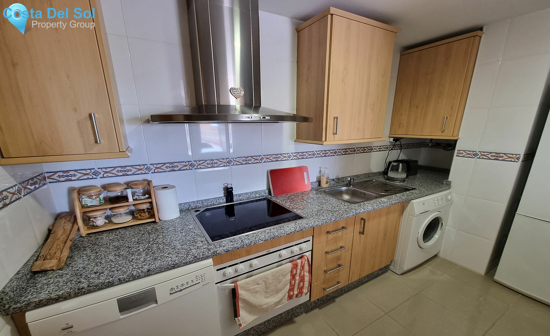 Middle Floor Apartment in San Luis de Sabinillas-1163753