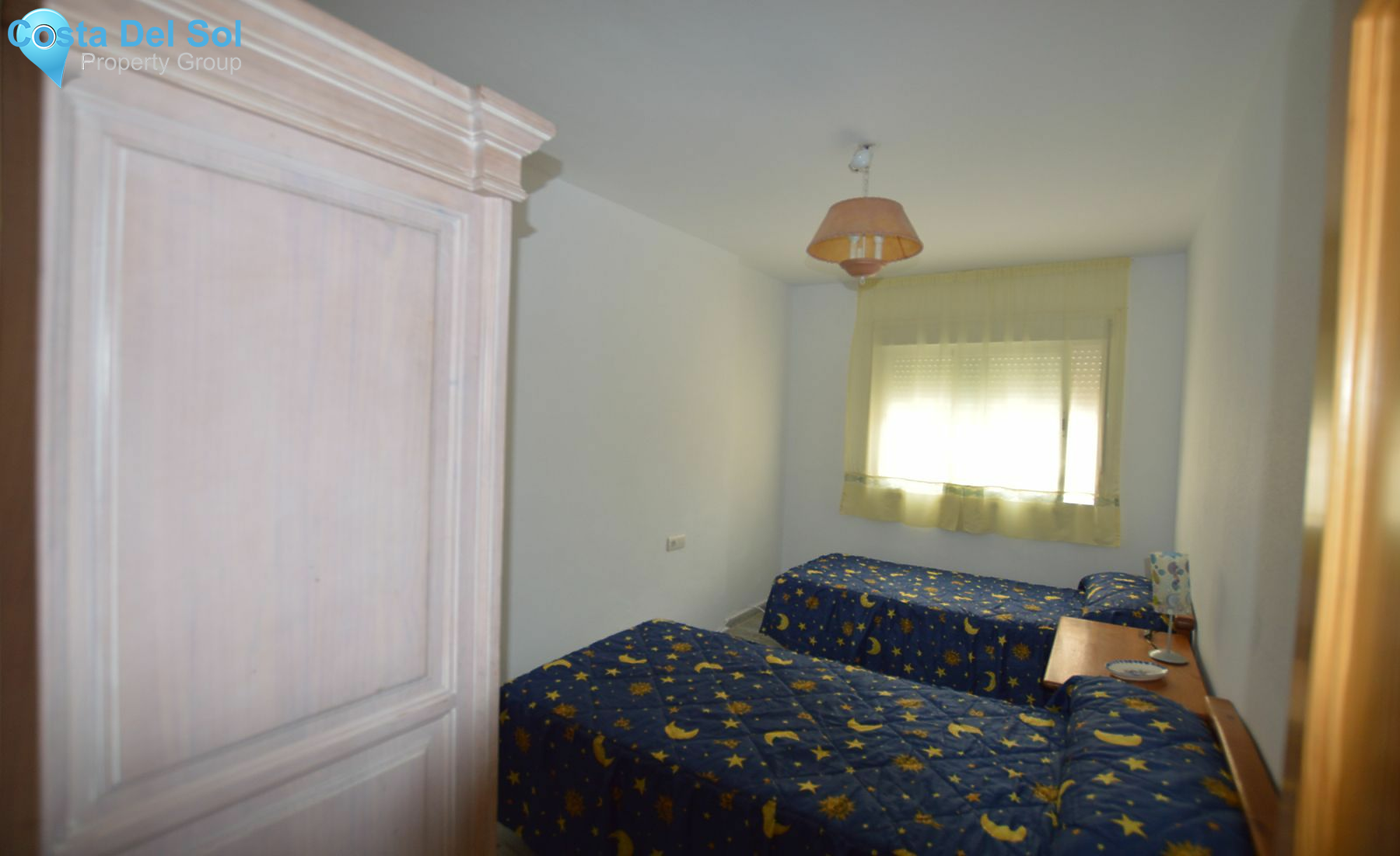 Middle Floor Apartment in San Luis de Sabinillas-1164571