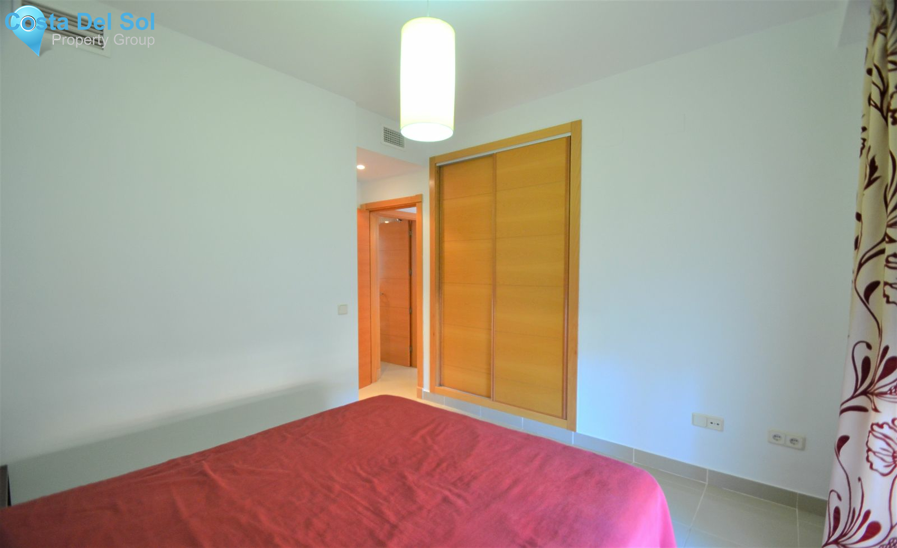 Middle Floor Apartment in San Luis de Sabinillas-1167931