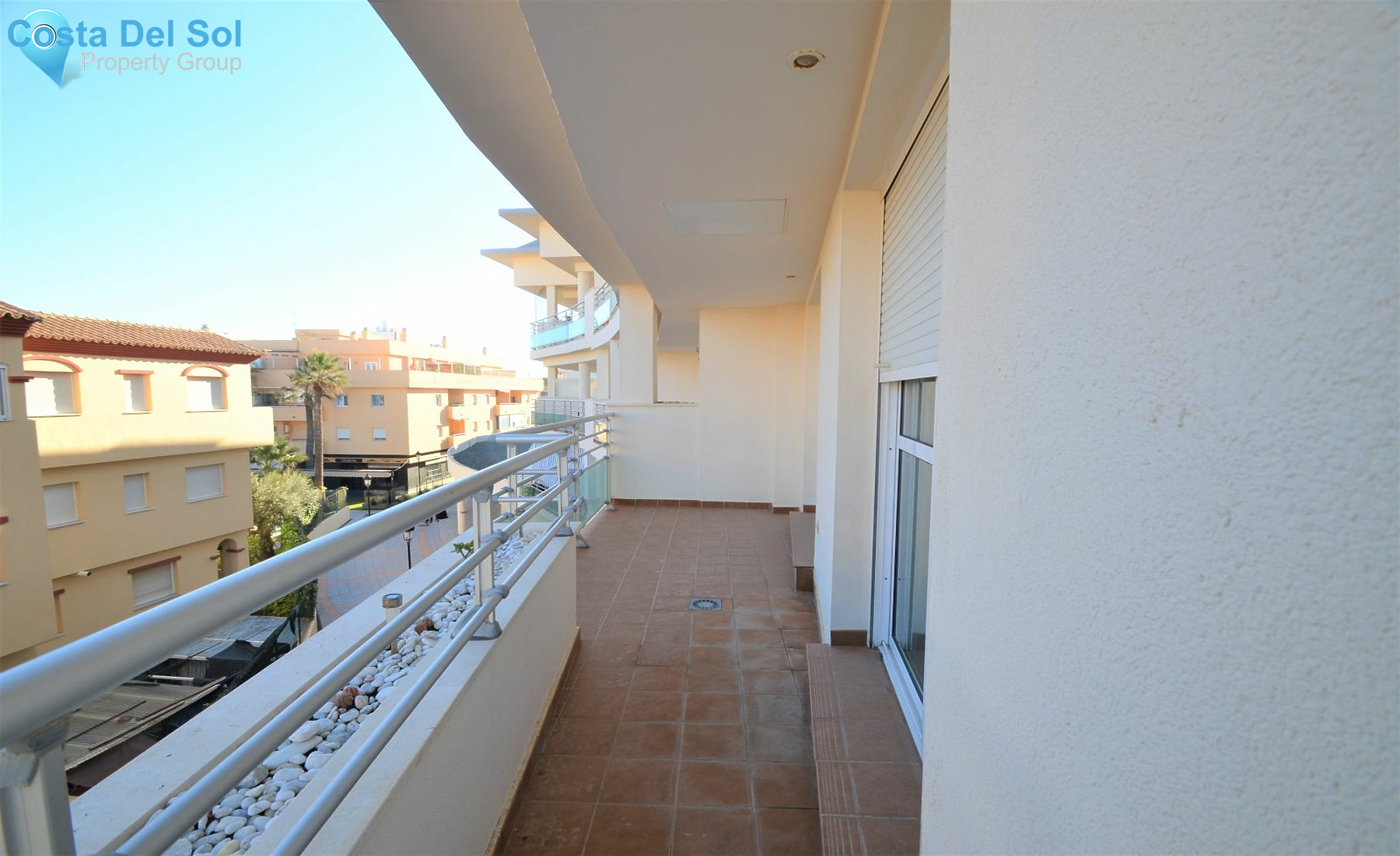Middle Floor Apartment in San Luis de Sabinillas-1167926