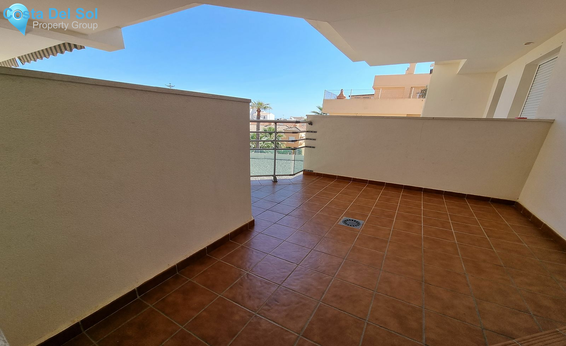 Middle Floor Apartment in San Luis de Sabinillas-1446147