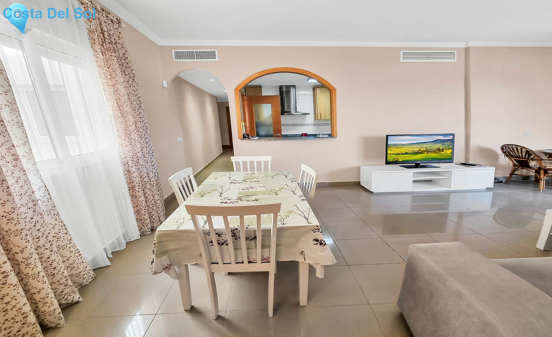 Middle Floor Apartment in San Luis de Sabinillas-1446159