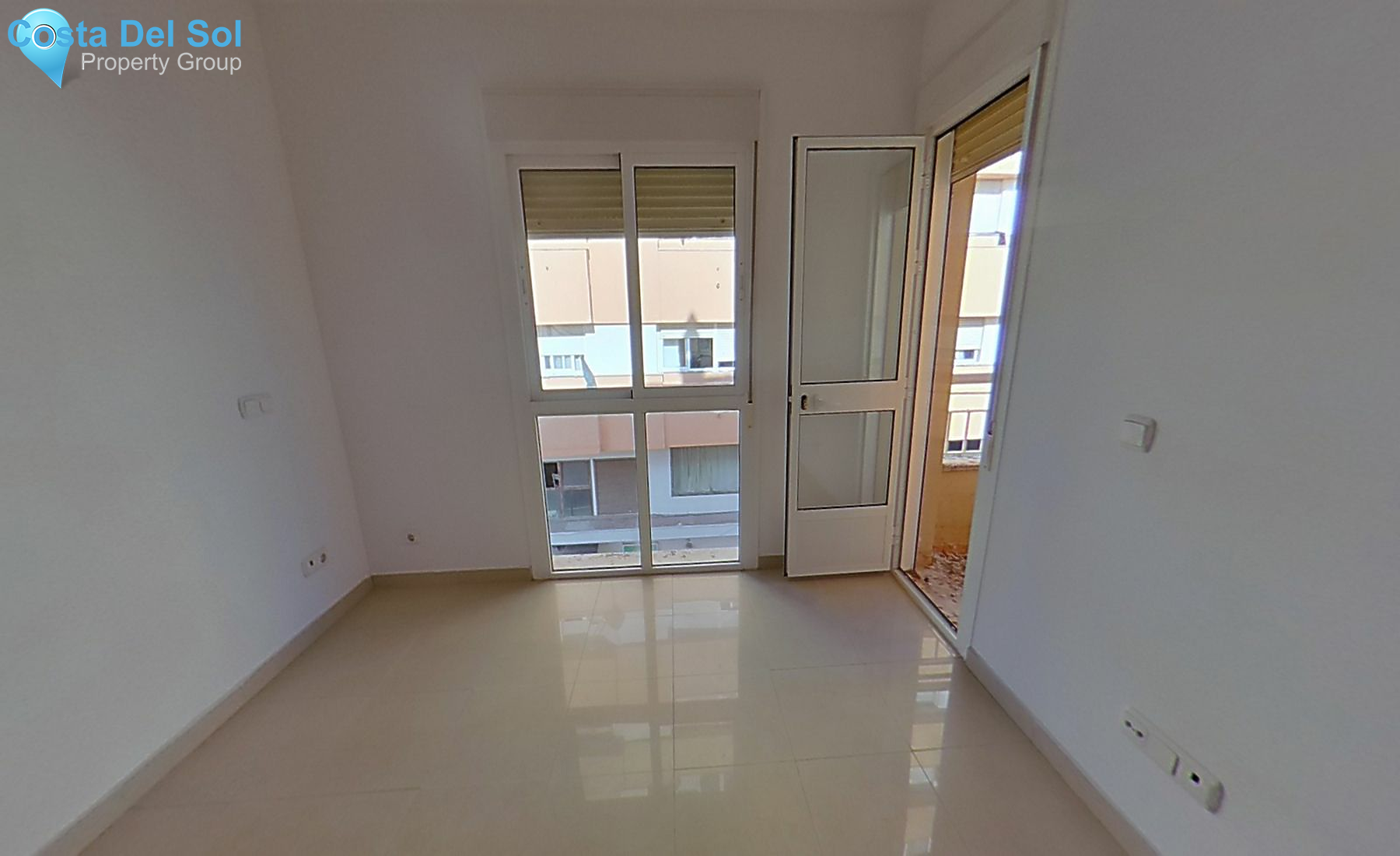 Middle Floor Apartment in San Luis de Sabinillas-1450237