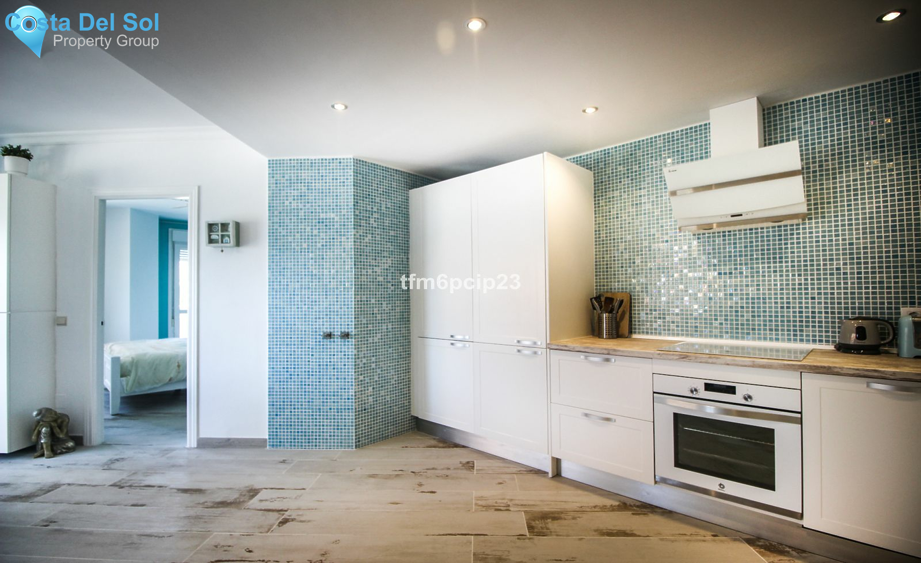 Middle Floor Apartment in San Luis de Sabinillas-1483530