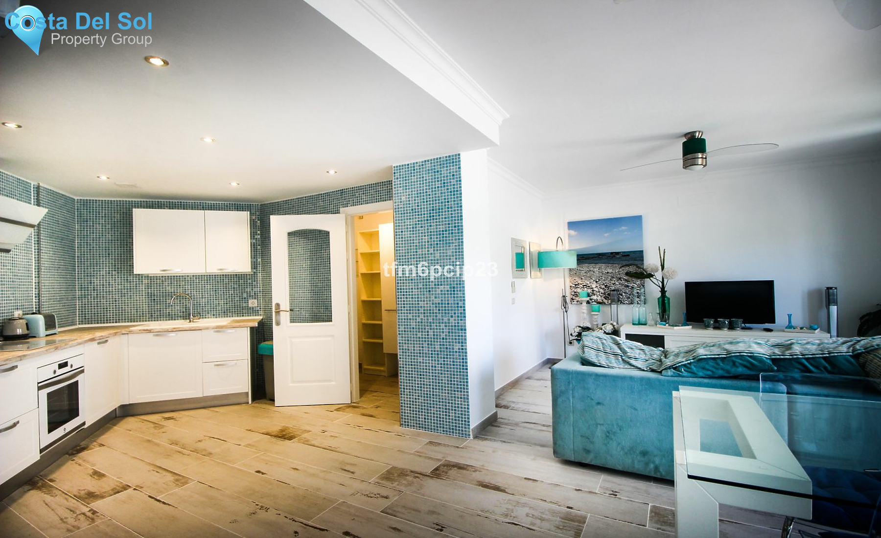 Middle Floor Apartment in San Luis de Sabinillas-1483532