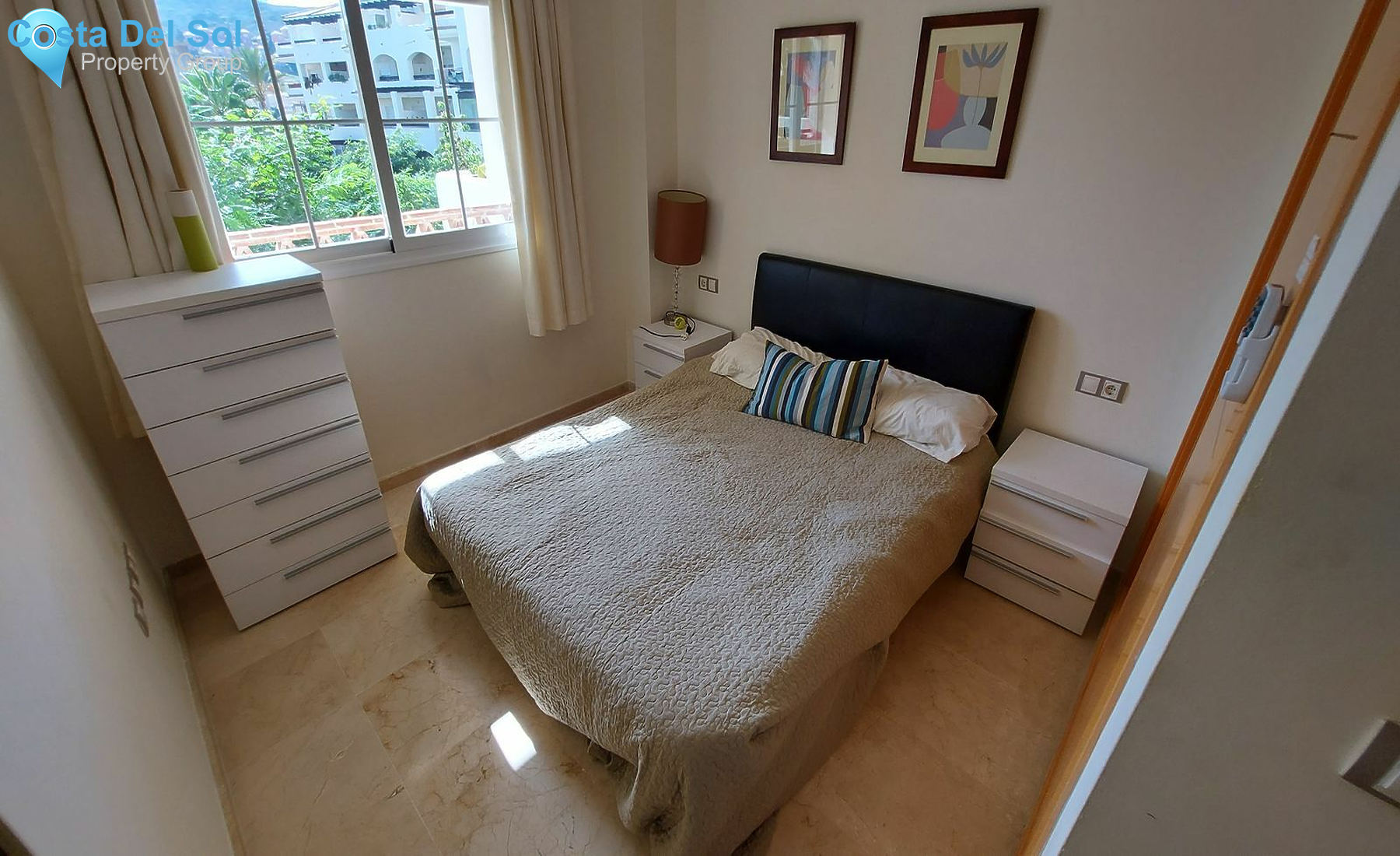 Middle Floor Apartment in San Luis de Sabinillas-1486893