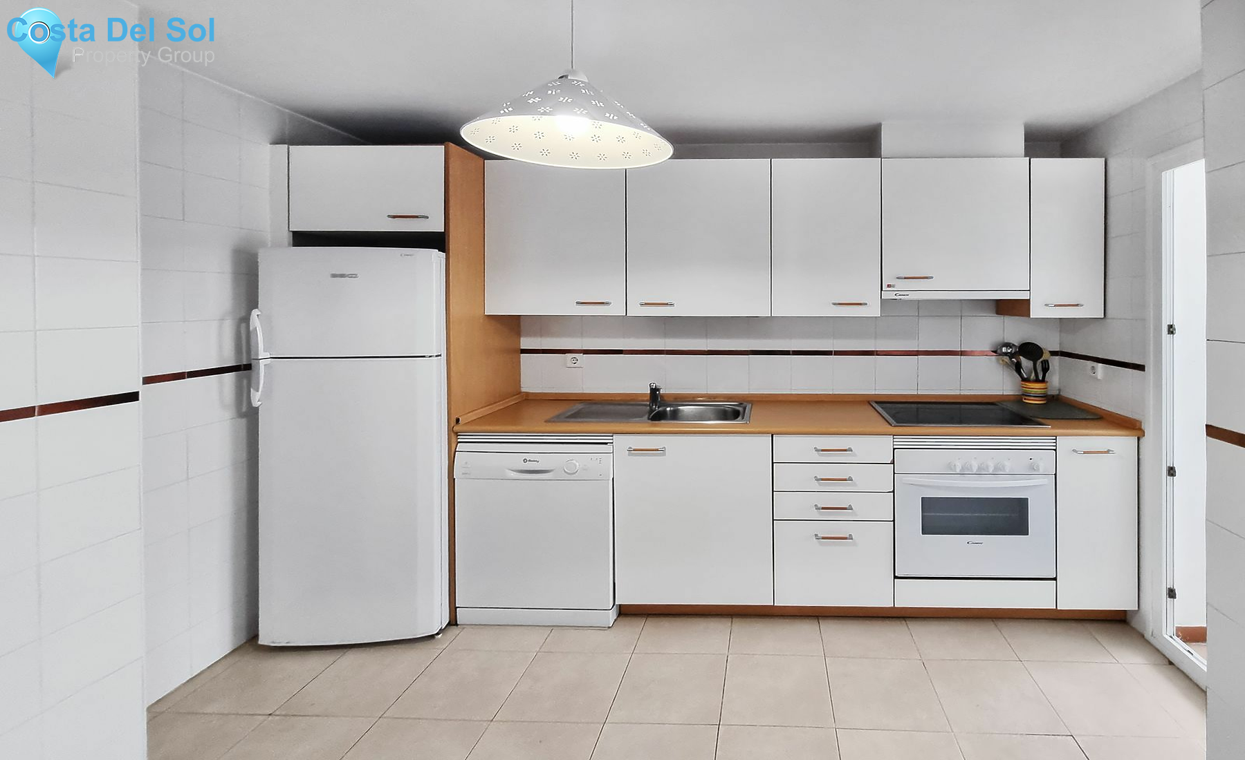 Middle Floor Apartment in San Luis de Sabinillas-1496221