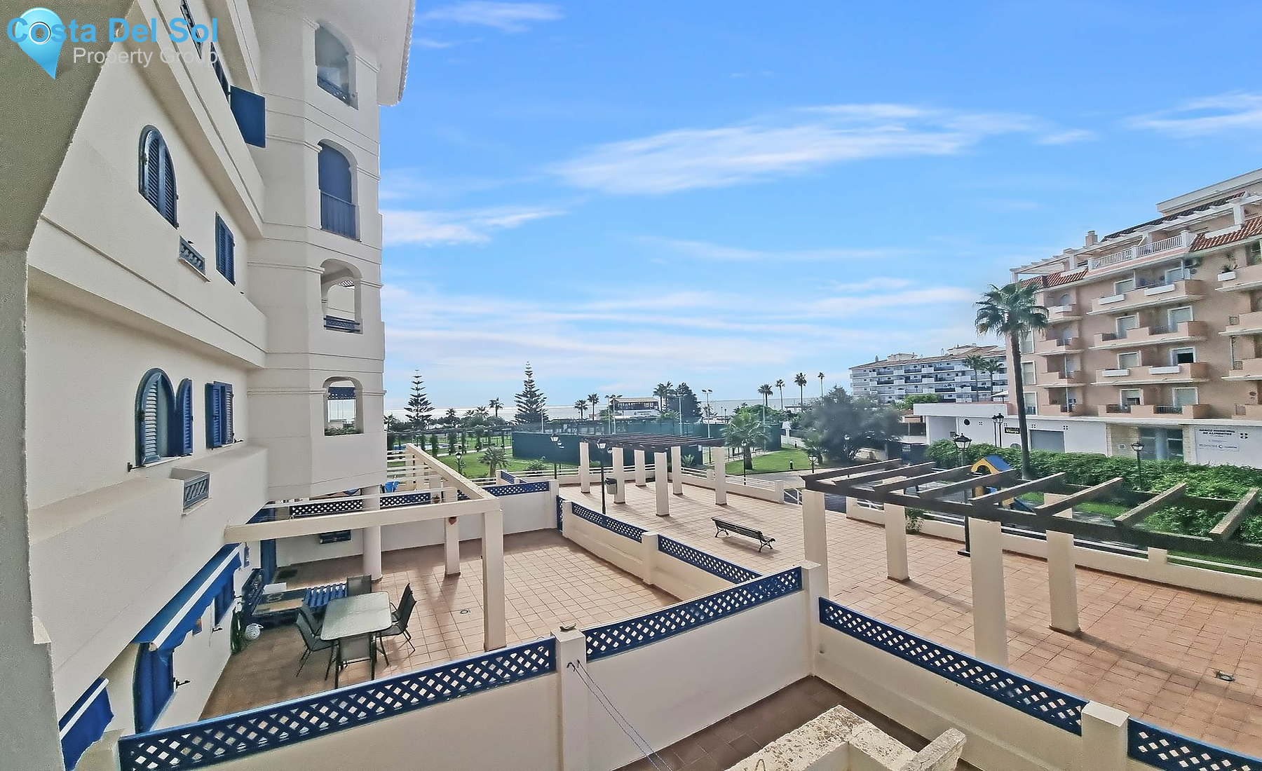 Middle Floor Apartment in San Luis de Sabinillas-1496213