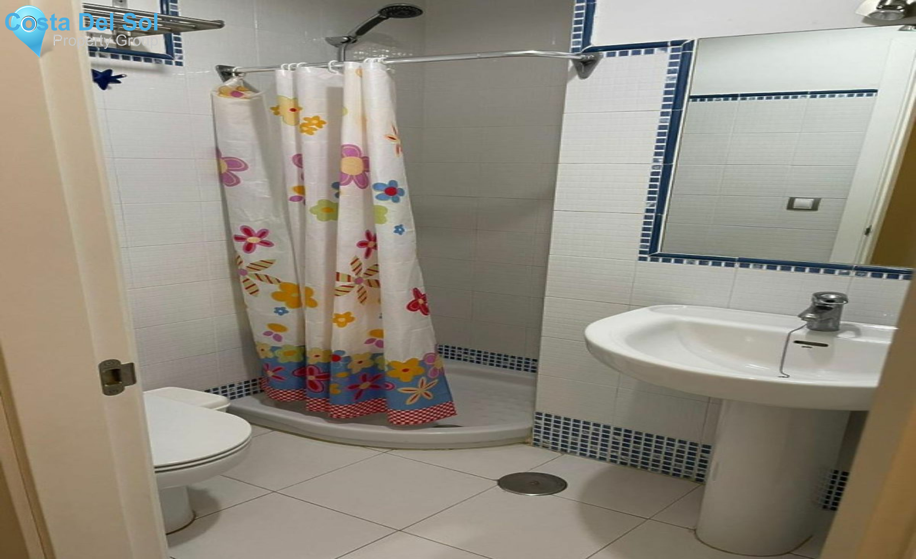 Middle Floor Apartment in San Luis de Sabinillas-1531583