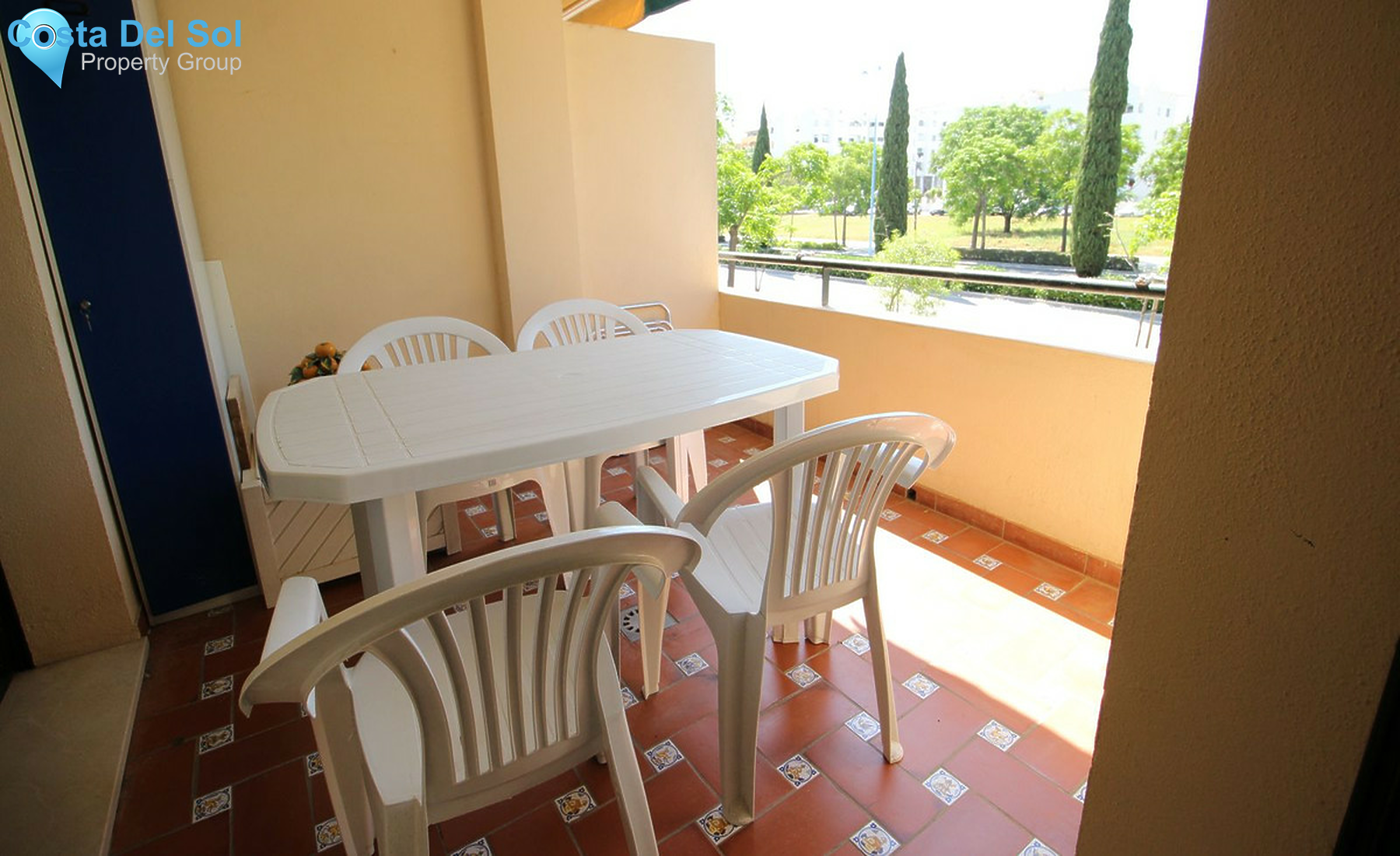 Middle Floor Apartment in San Pedro de Alcántara-1280018