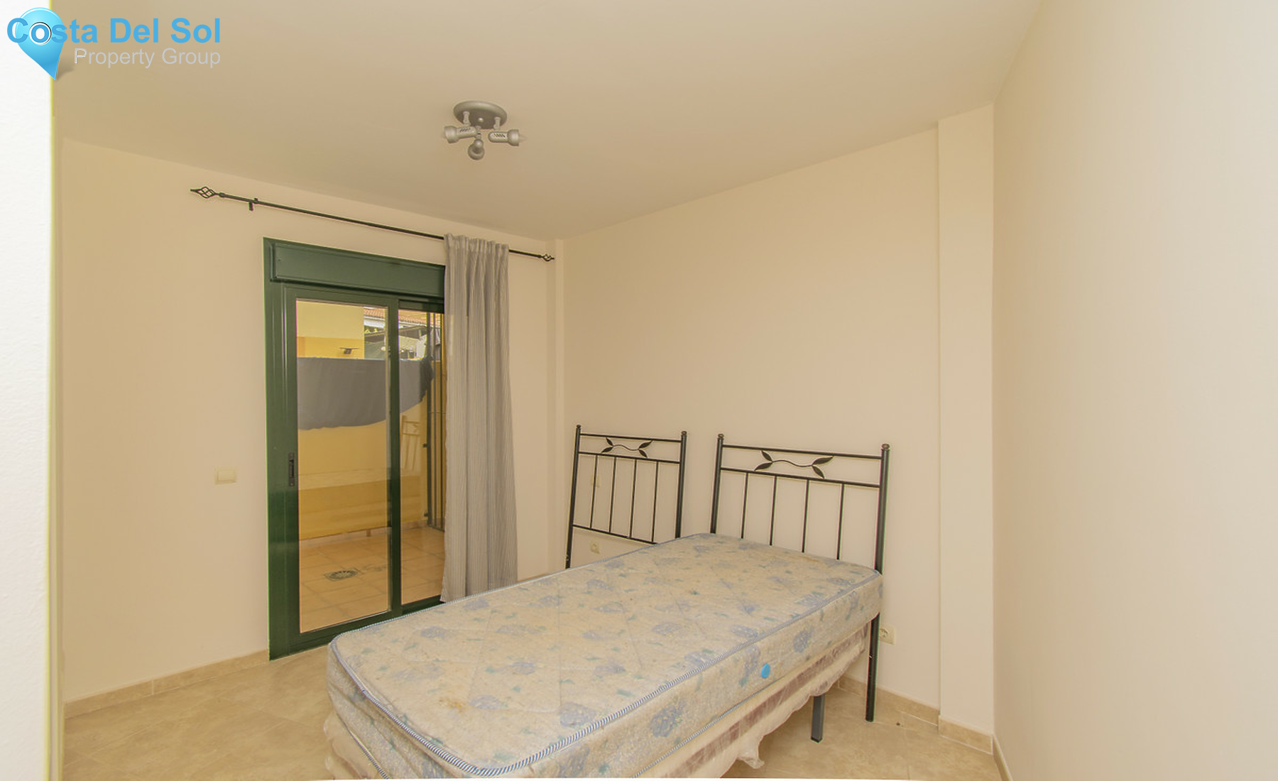 Middle Floor Apartment in San Pedro de Alcántara-1301050