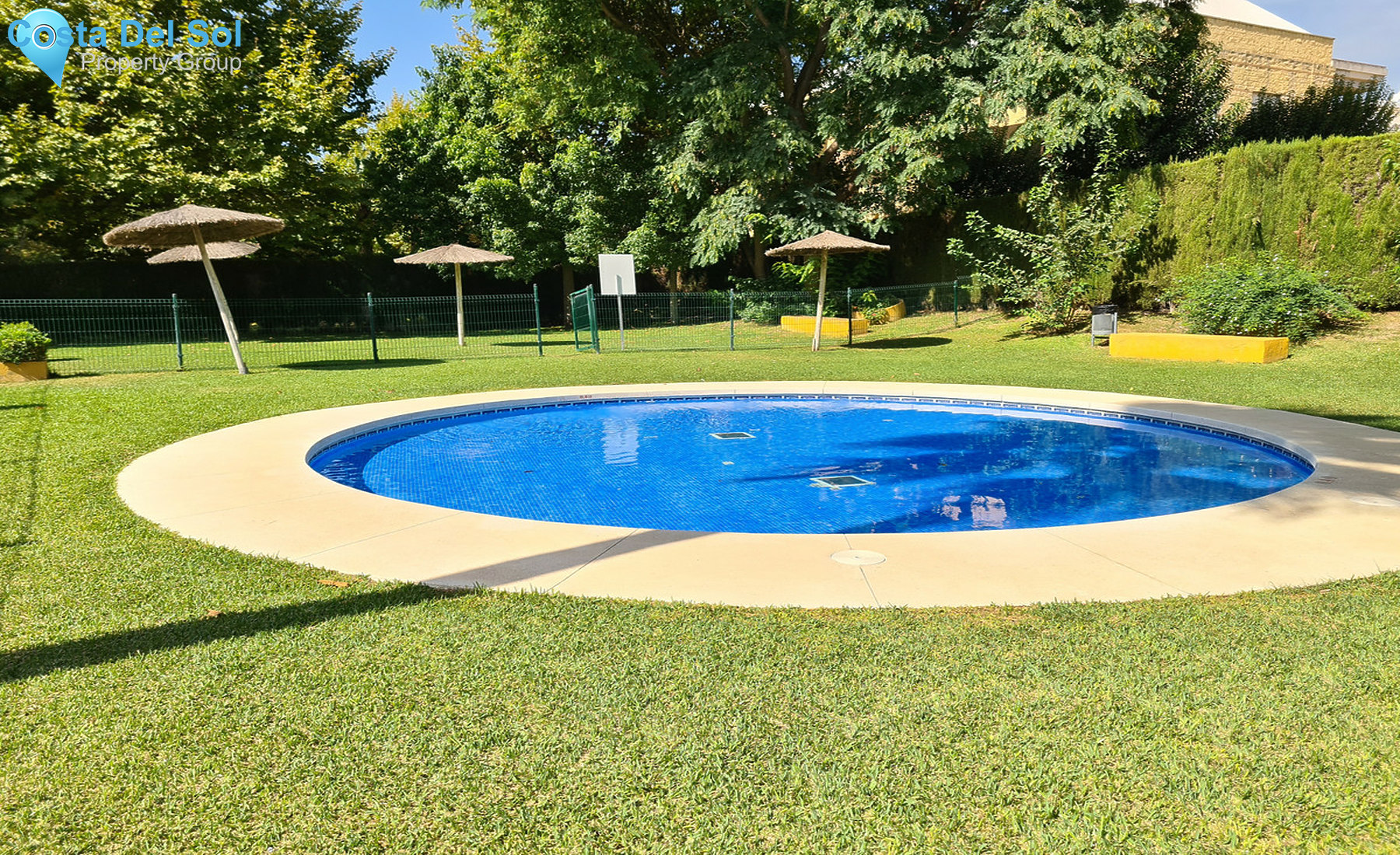 Middle Floor Apartment in San Pedro de Alcántara-1342952