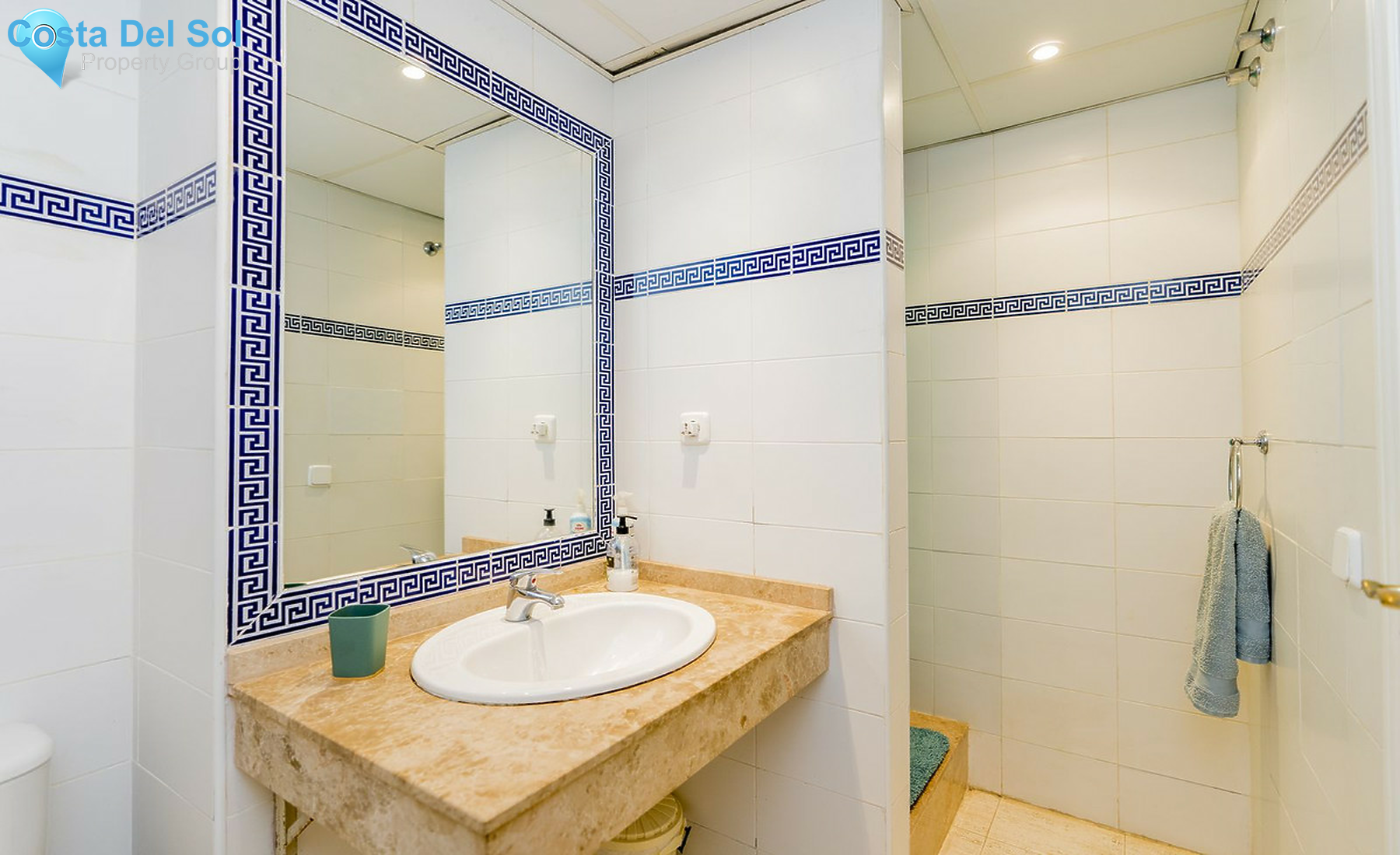 Middle Floor Apartment in San Pedro de Alcántara-1451995