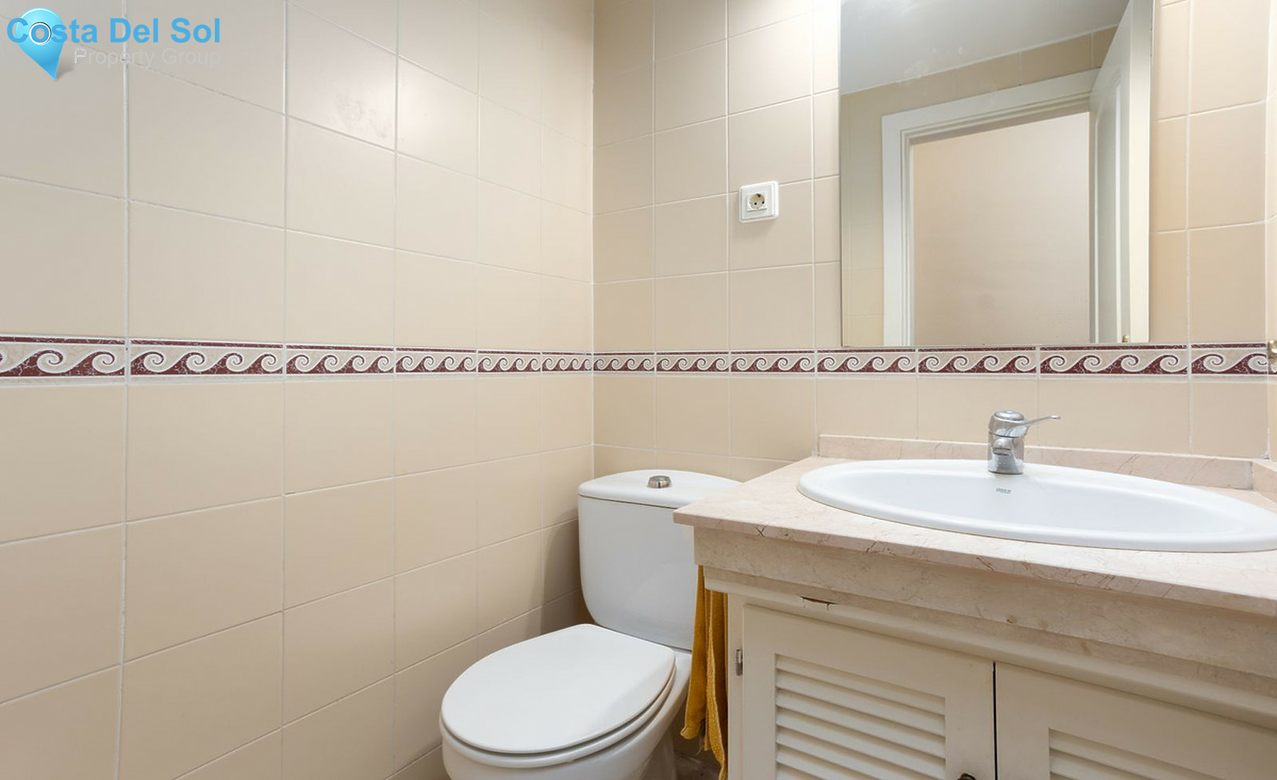 Middle Floor Apartment in San Pedro de Alcántara-1500628