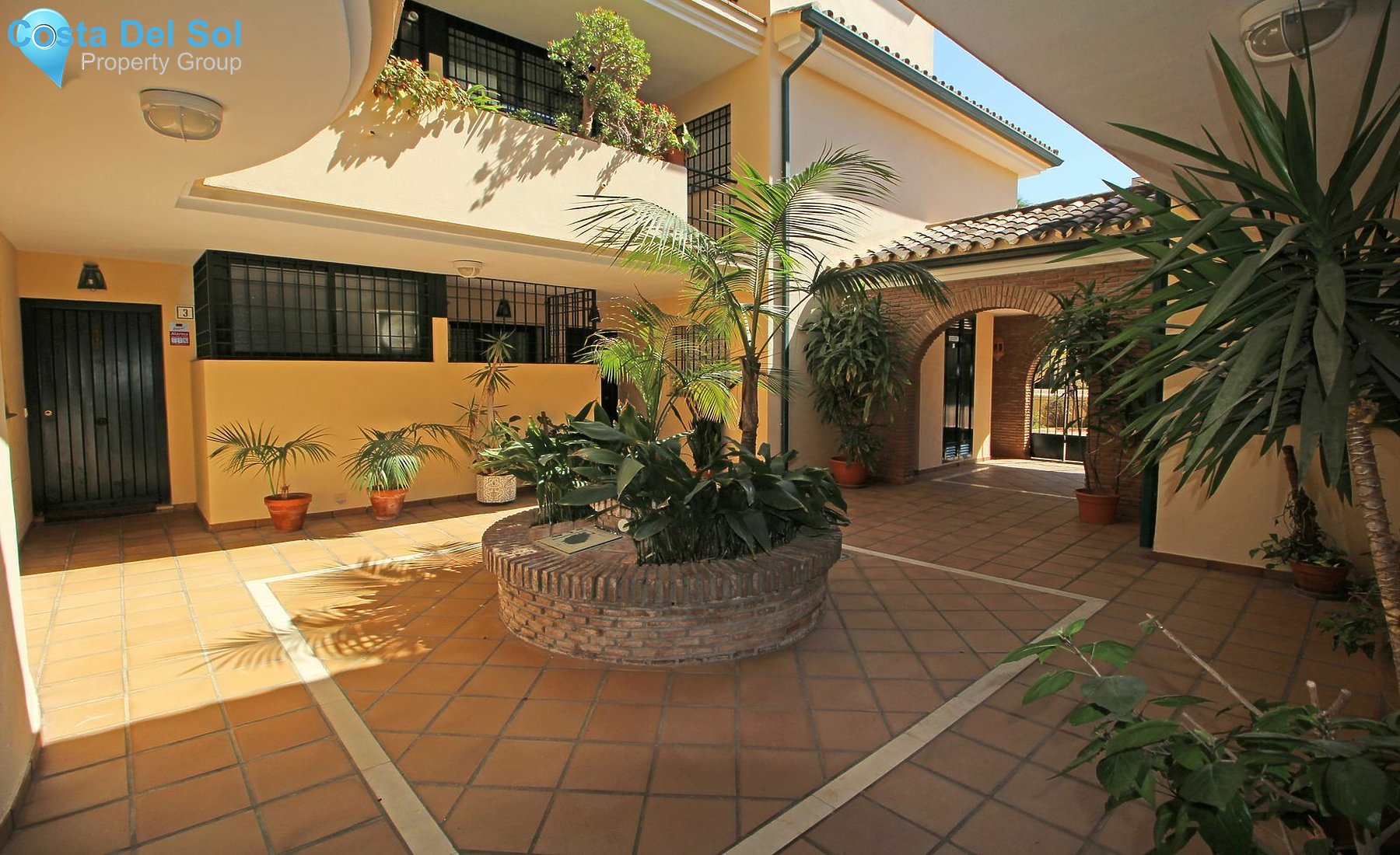 Middle Floor Apartment in San Pedro de Alcántara-1388815