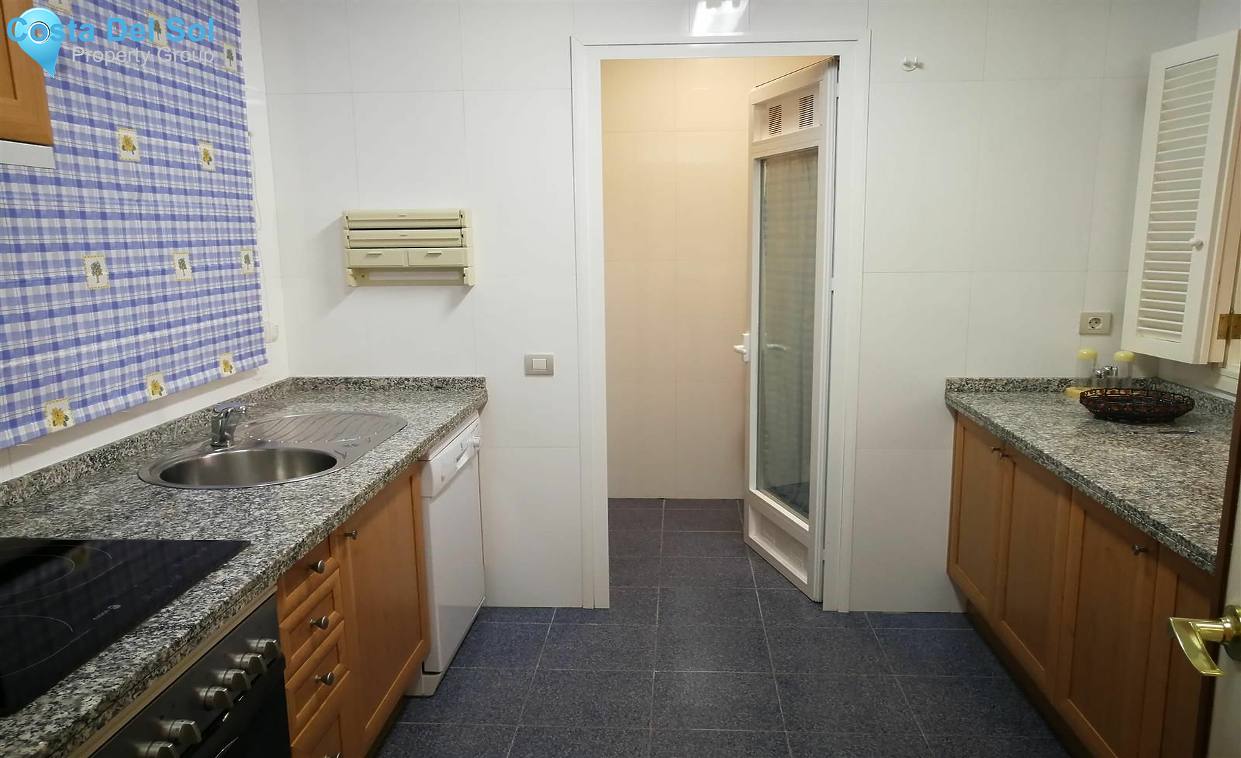 Middle Floor Apartment in San Pedro de Alcántara-1467988