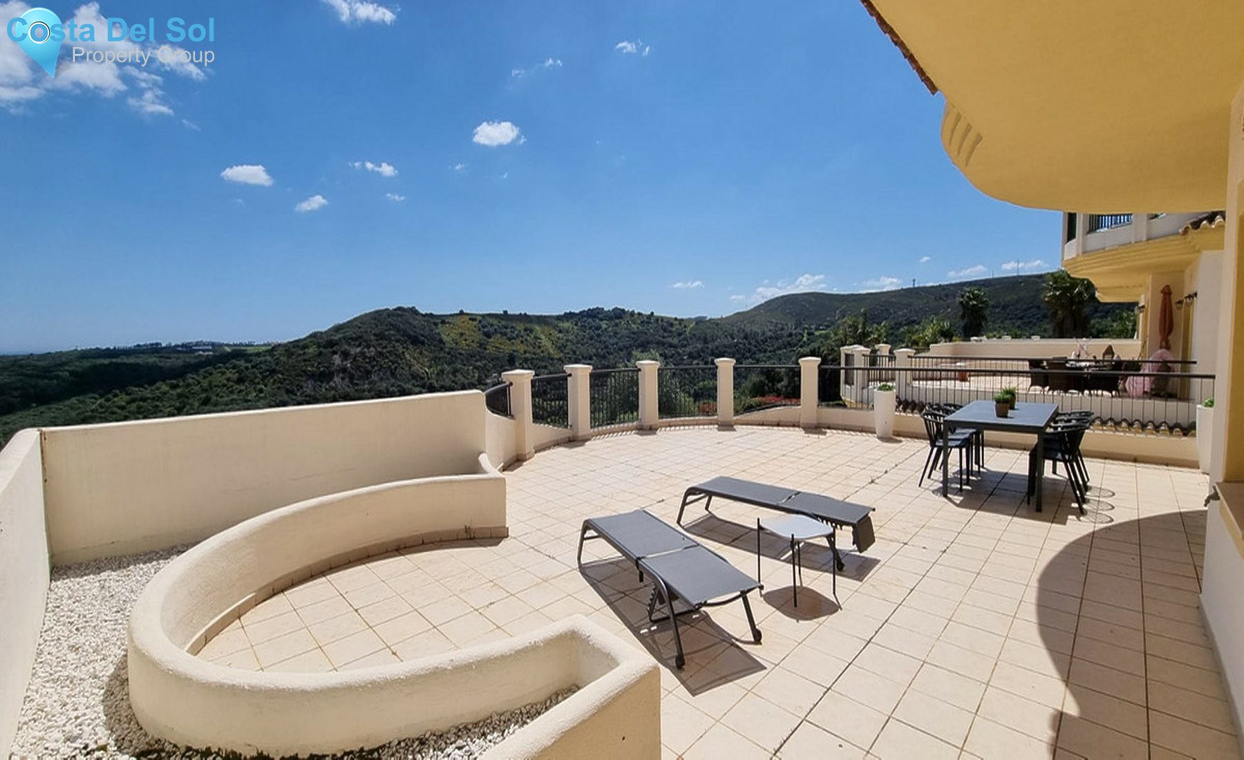 Middle Floor Apartment in San Roque Club-1290906