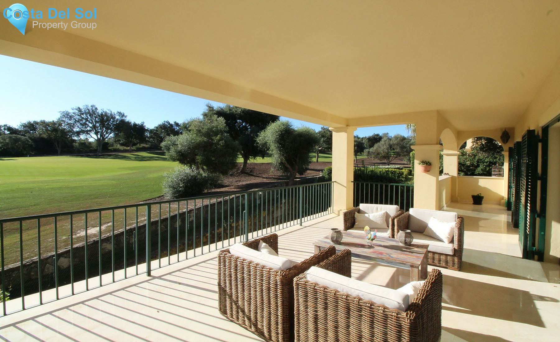 Middle Floor Apartment in San Roque Club-1528548