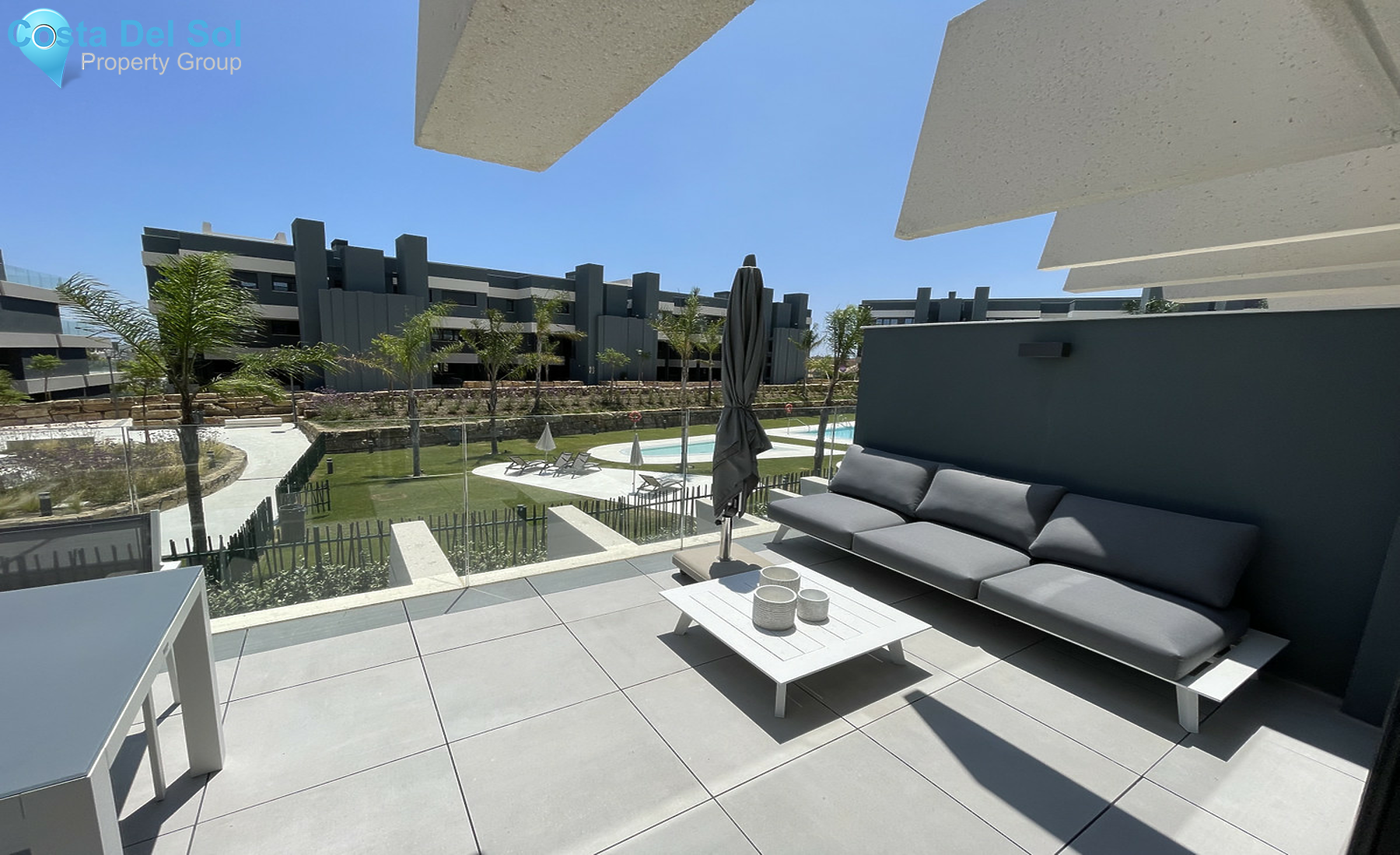 Middle Floor Apartment in Estepona-714097