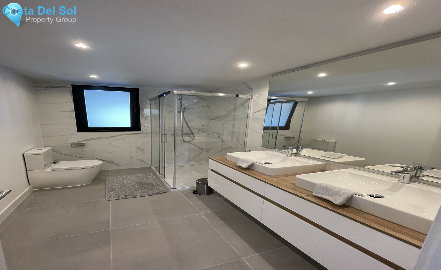 Middle Floor Apartment in Estepona-714111