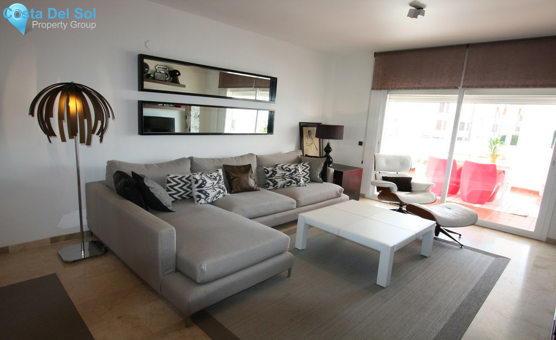 Middle Floor Apartment in Selwo-1353946