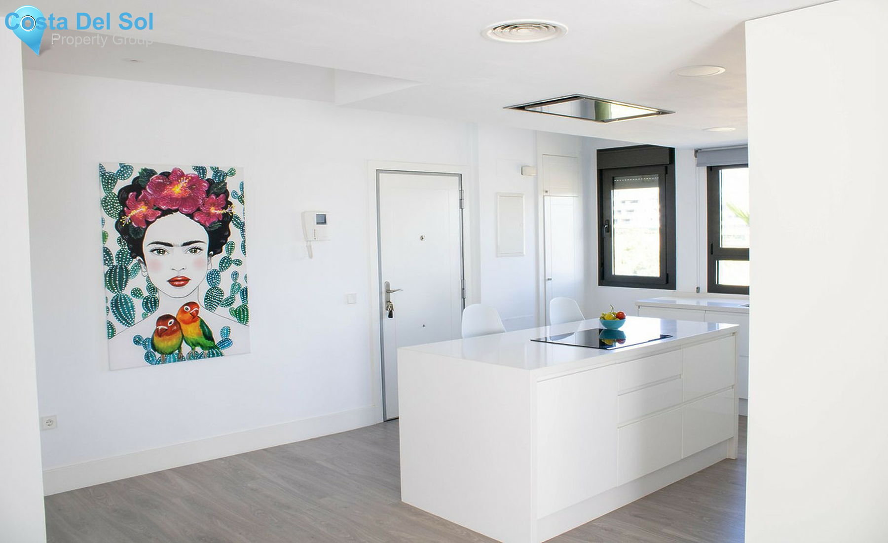 Middle Floor Apartment in Selwo-1452077