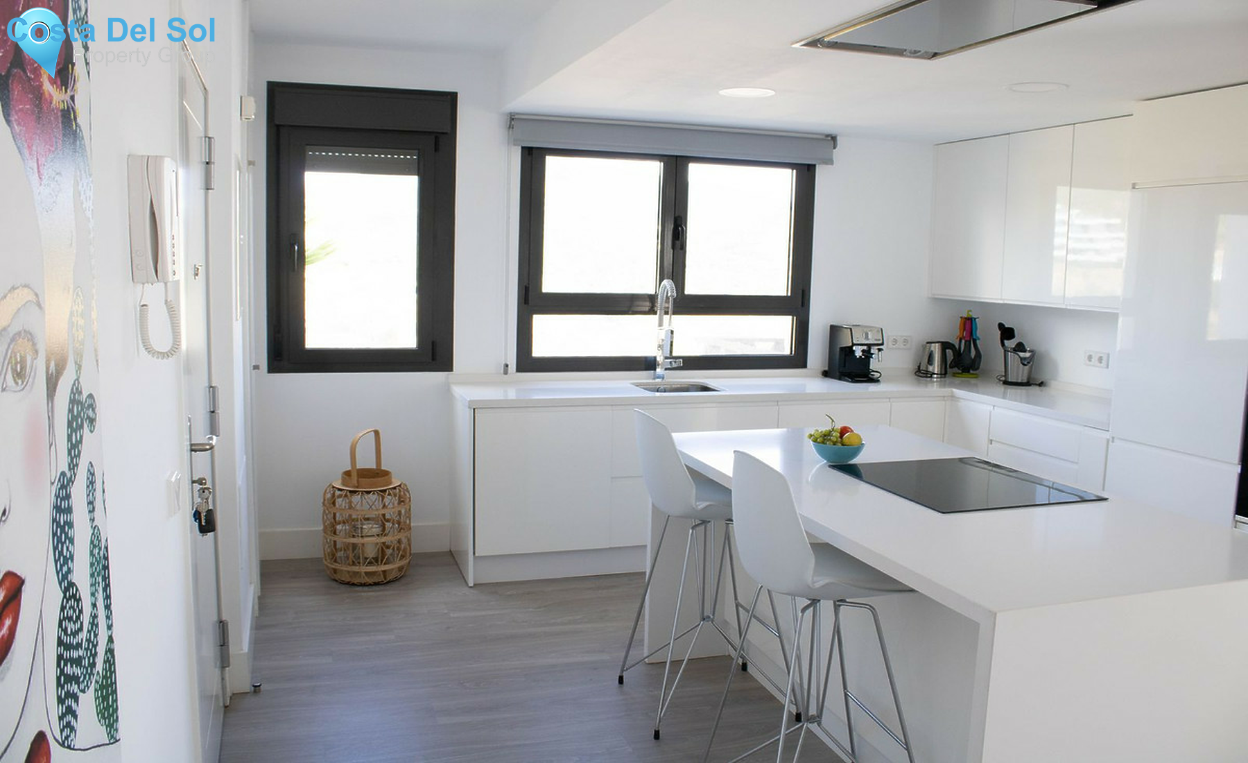 Middle Floor Apartment in Selwo-1452083