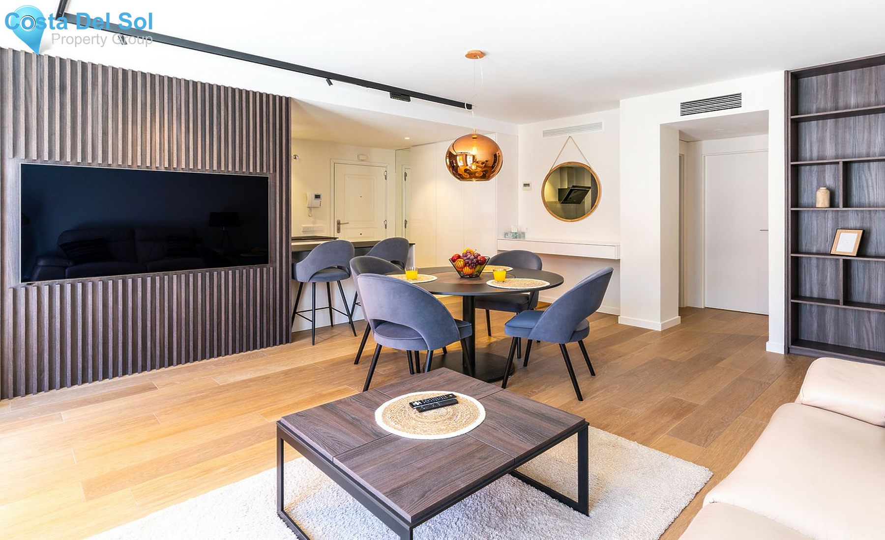 Middle Floor Apartment in Estepona-1456149
