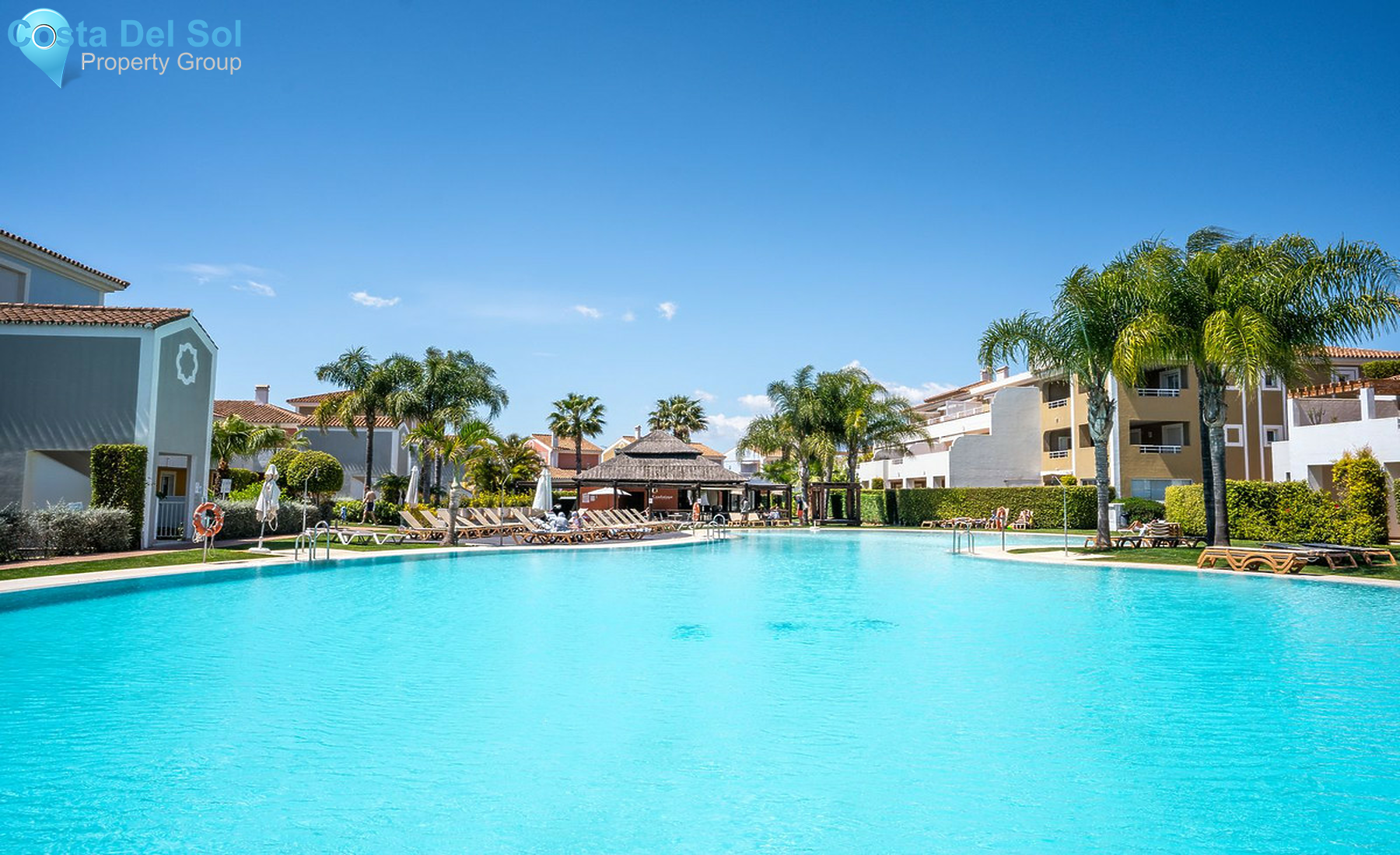 Middle Floor Apartment in Estepona-1456161