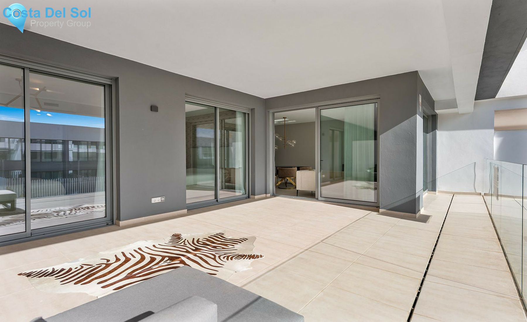 Middle Floor Apartment in Selwo-1521767