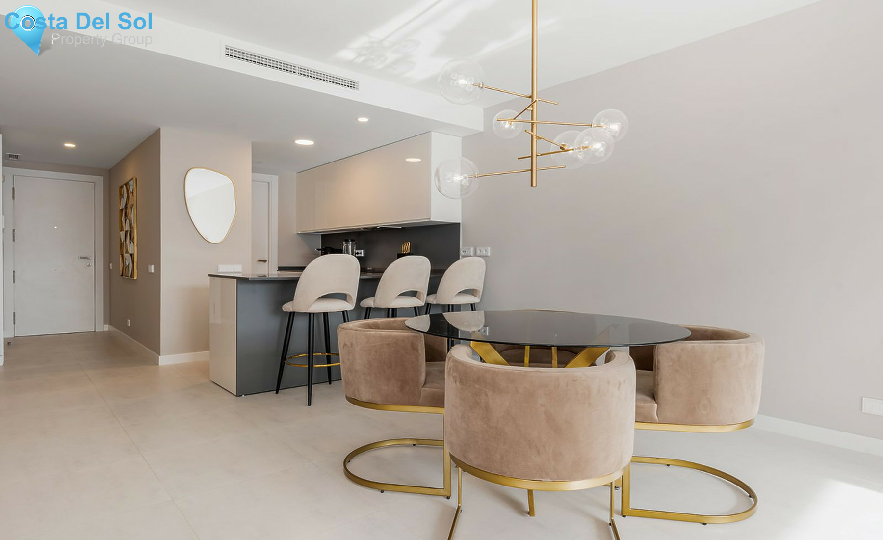 Middle Floor Apartment in Selwo-1521755