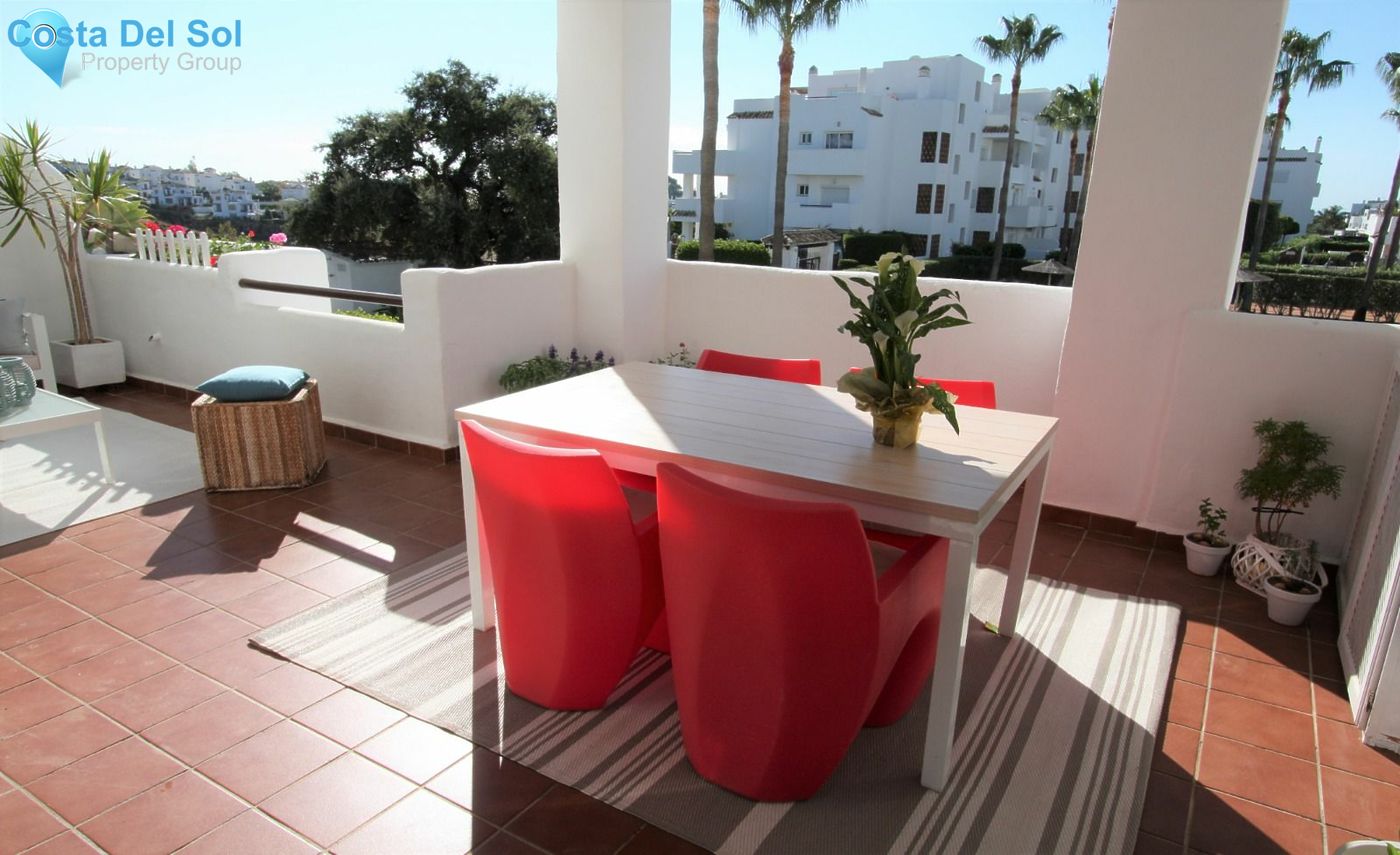 Middle Floor Apartment in Selwo-1177527