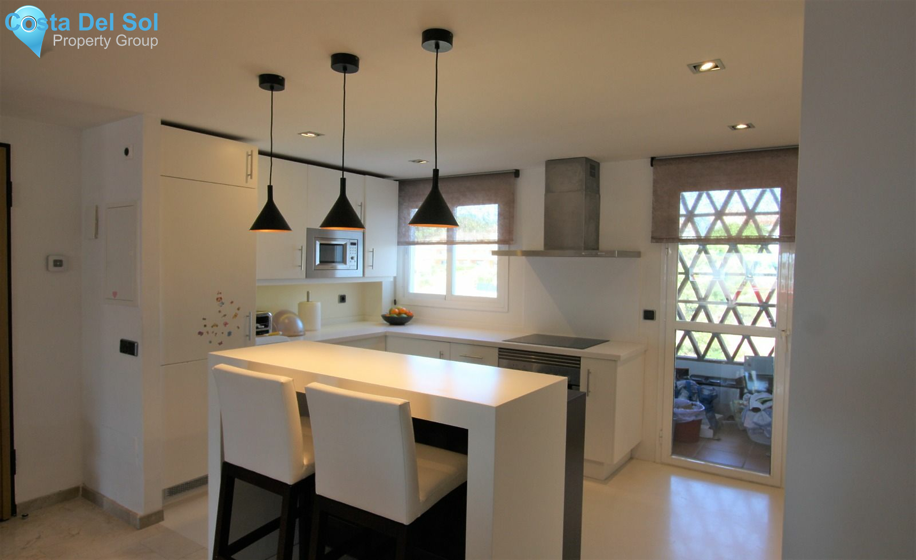 Middle Floor Apartment in Selwo-1177531