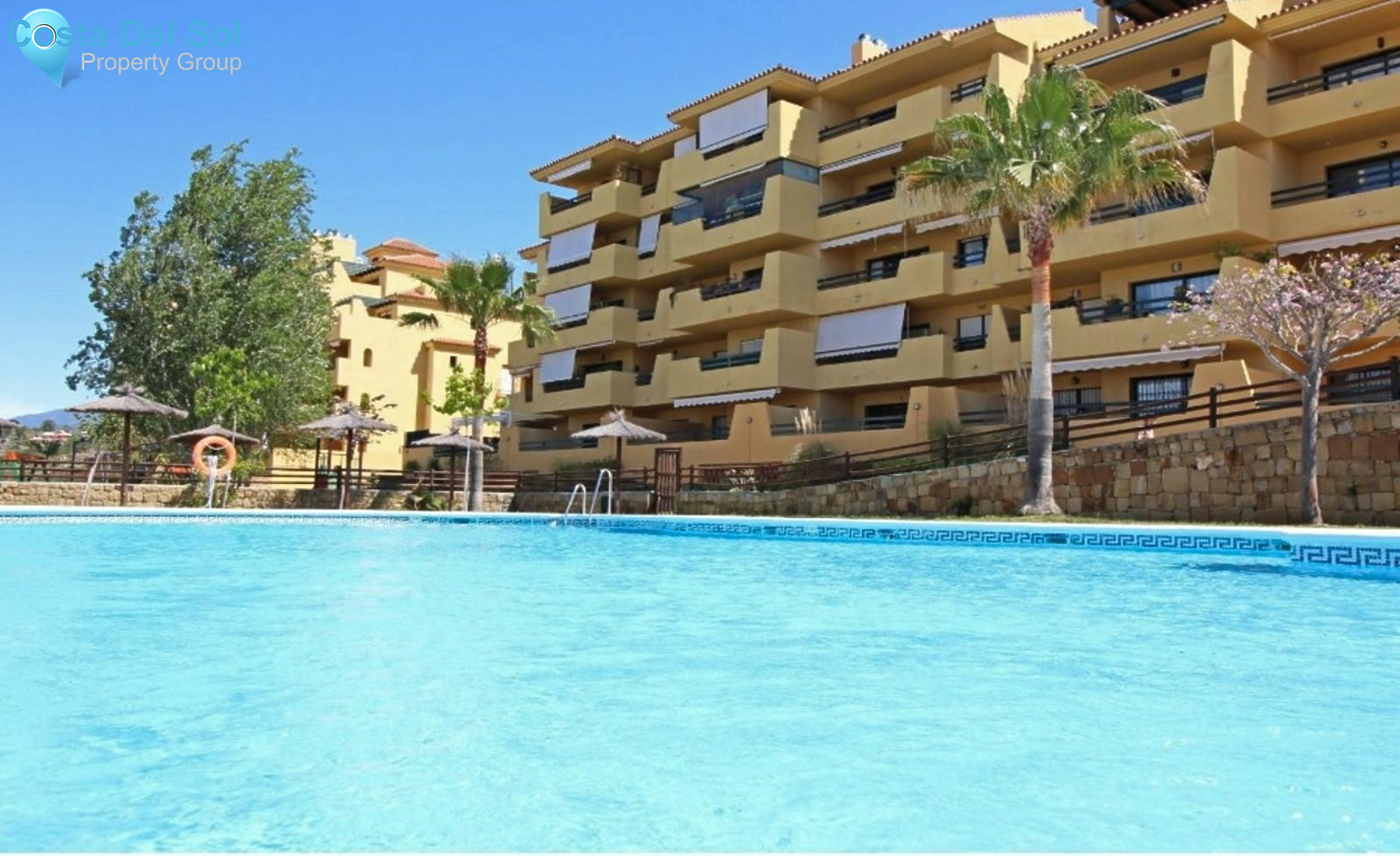 Middle Floor Apartment in Selwo-1217607