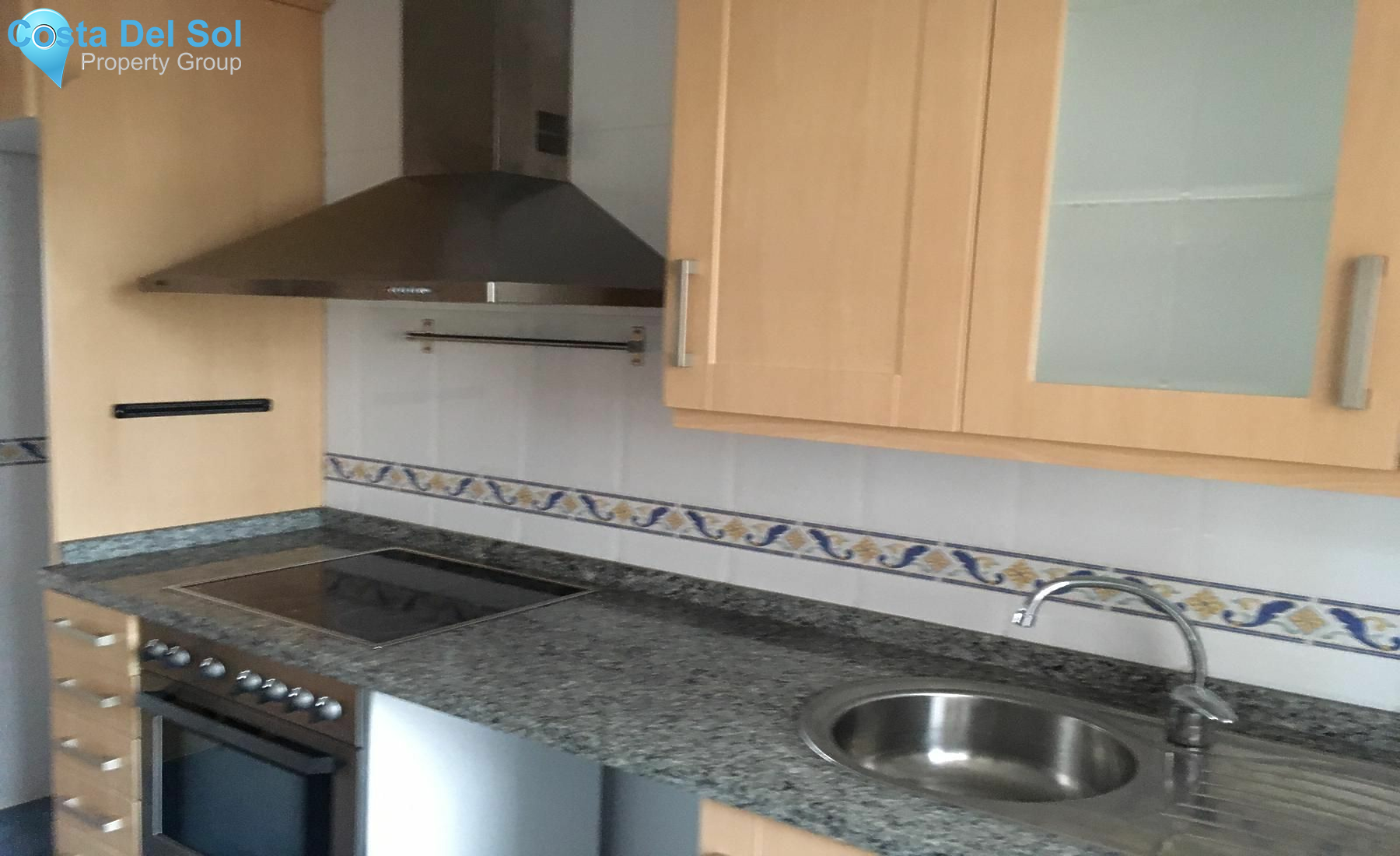 Middle Floor Apartment in Selwo-1391173