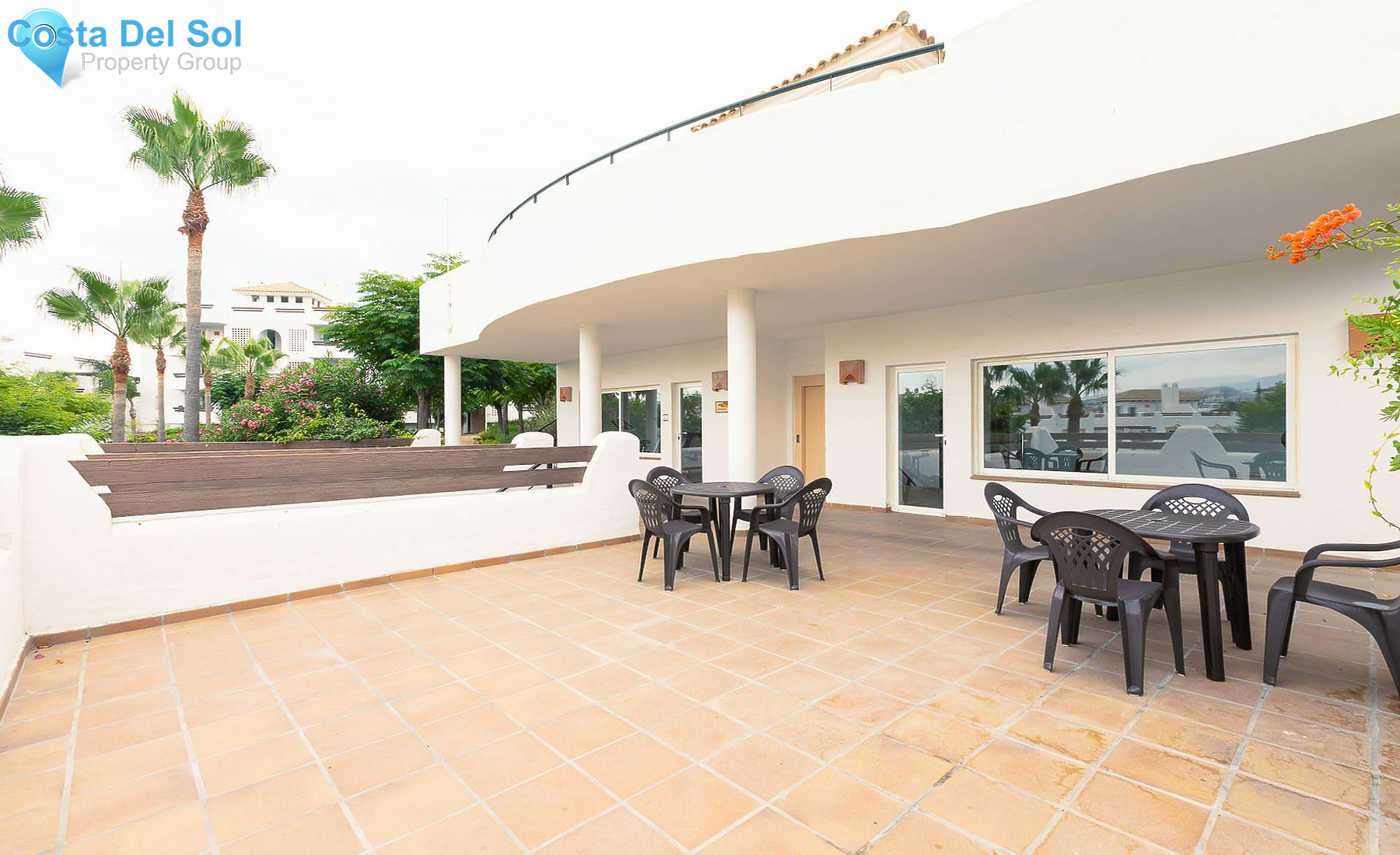 Middle Floor Apartment in Selwo-1427707