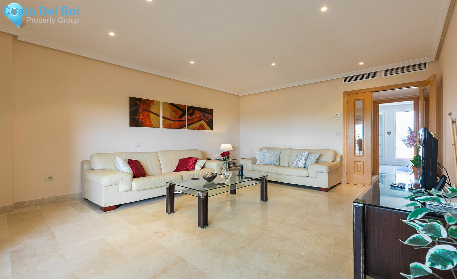 Middle Floor Apartment in Selwo-1427698