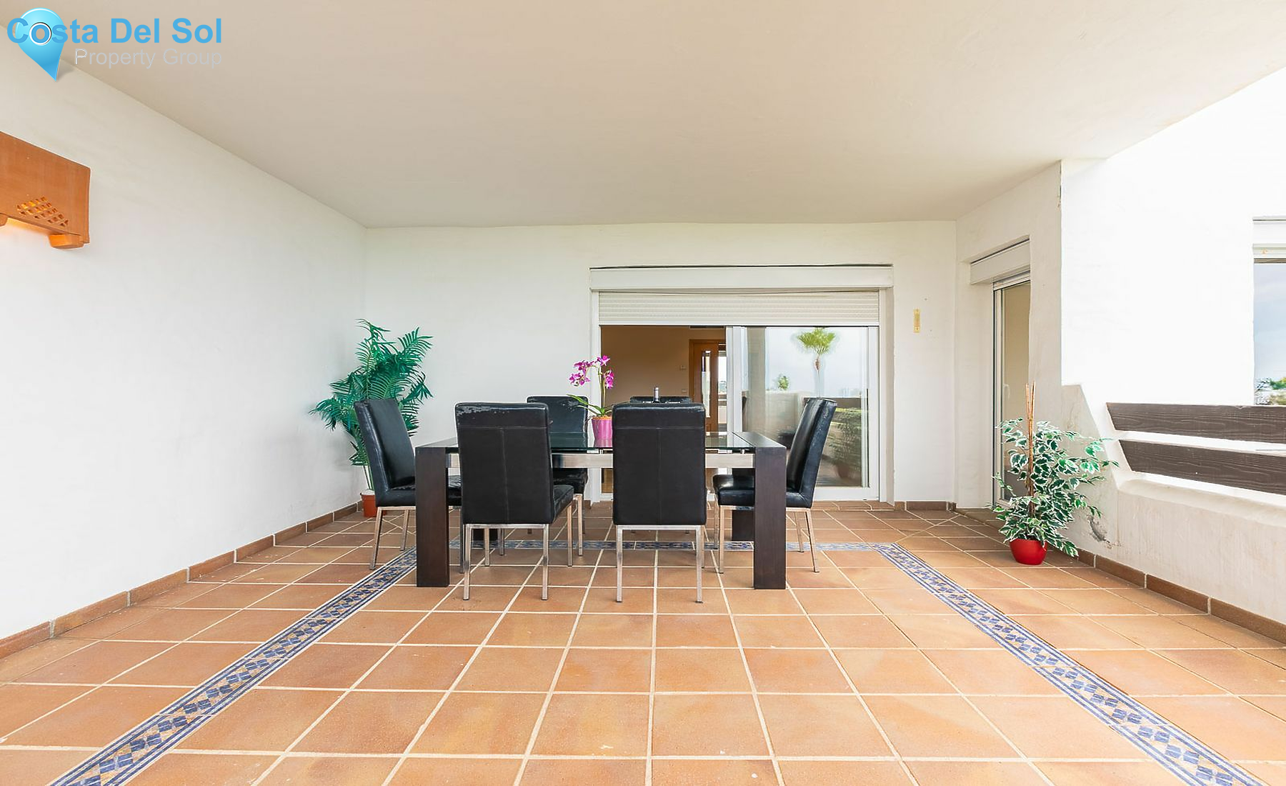 Middle Floor Apartment in Selwo-1427699