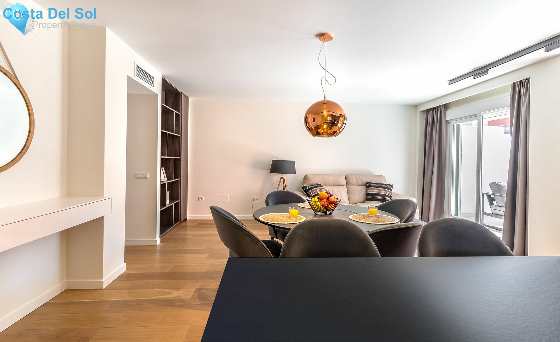 Middle Floor Apartment in Estepona-1470605