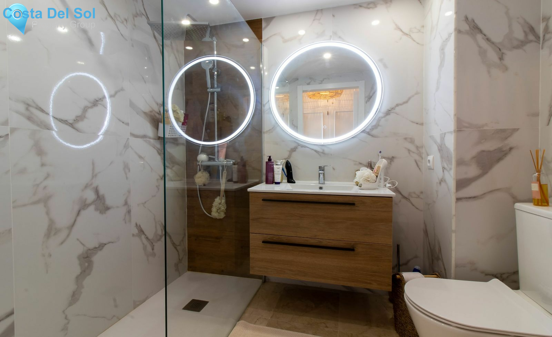 Middle Floor Apartment in Selwo-1487152