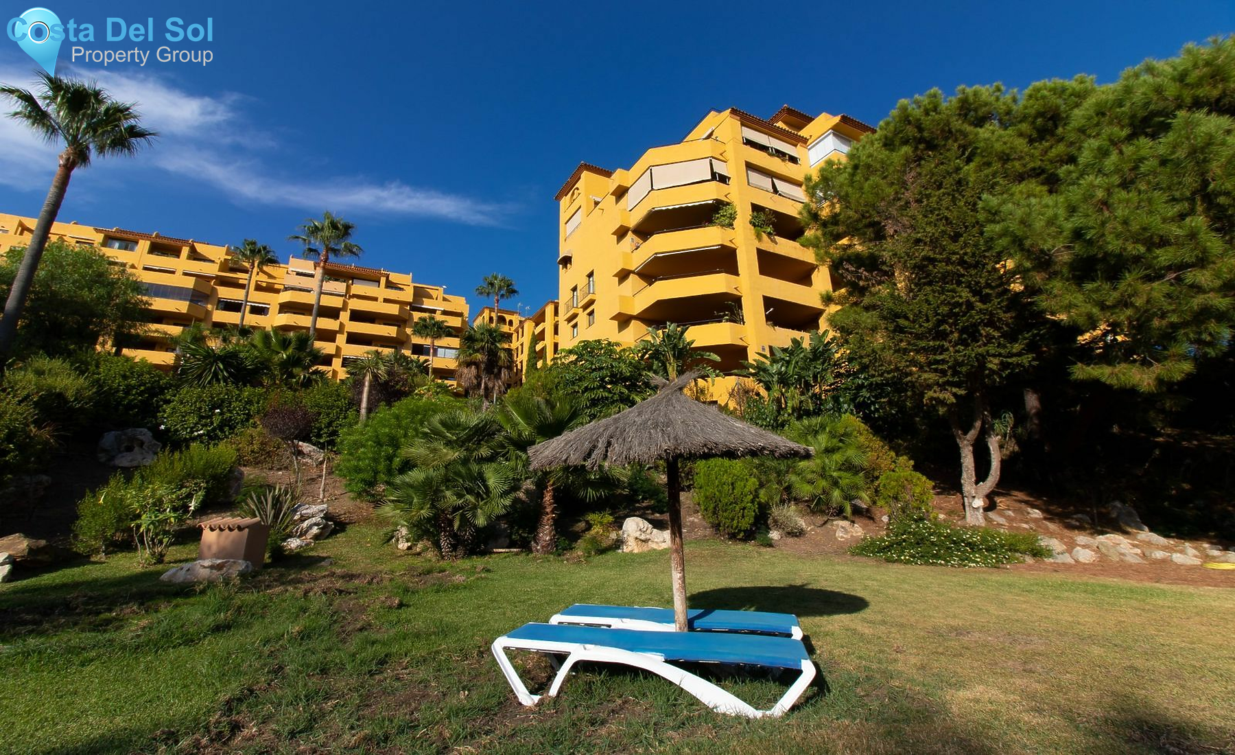 Middle Floor Apartment in Selwo-1487153