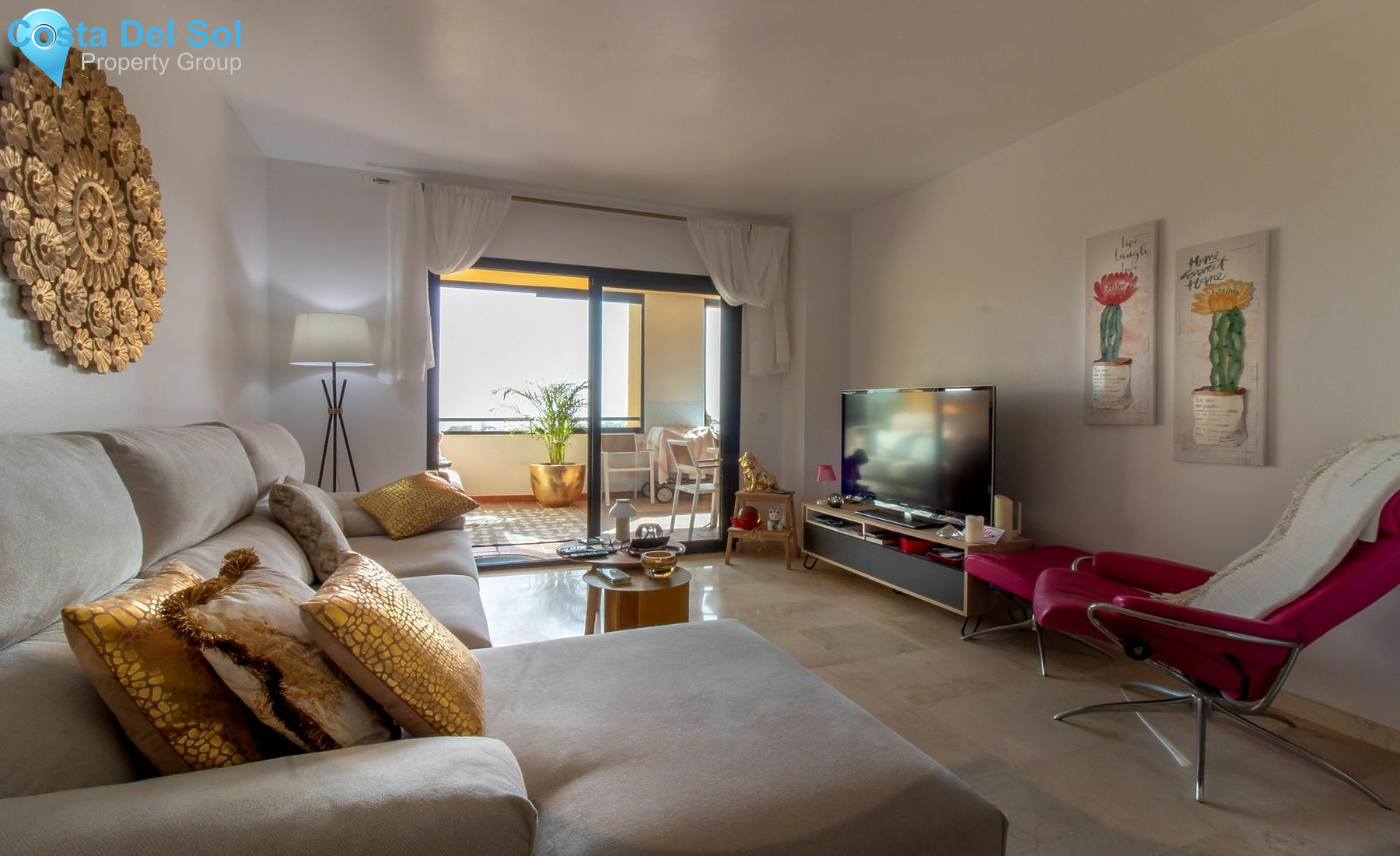 Middle Floor Apartment in Selwo-1487155