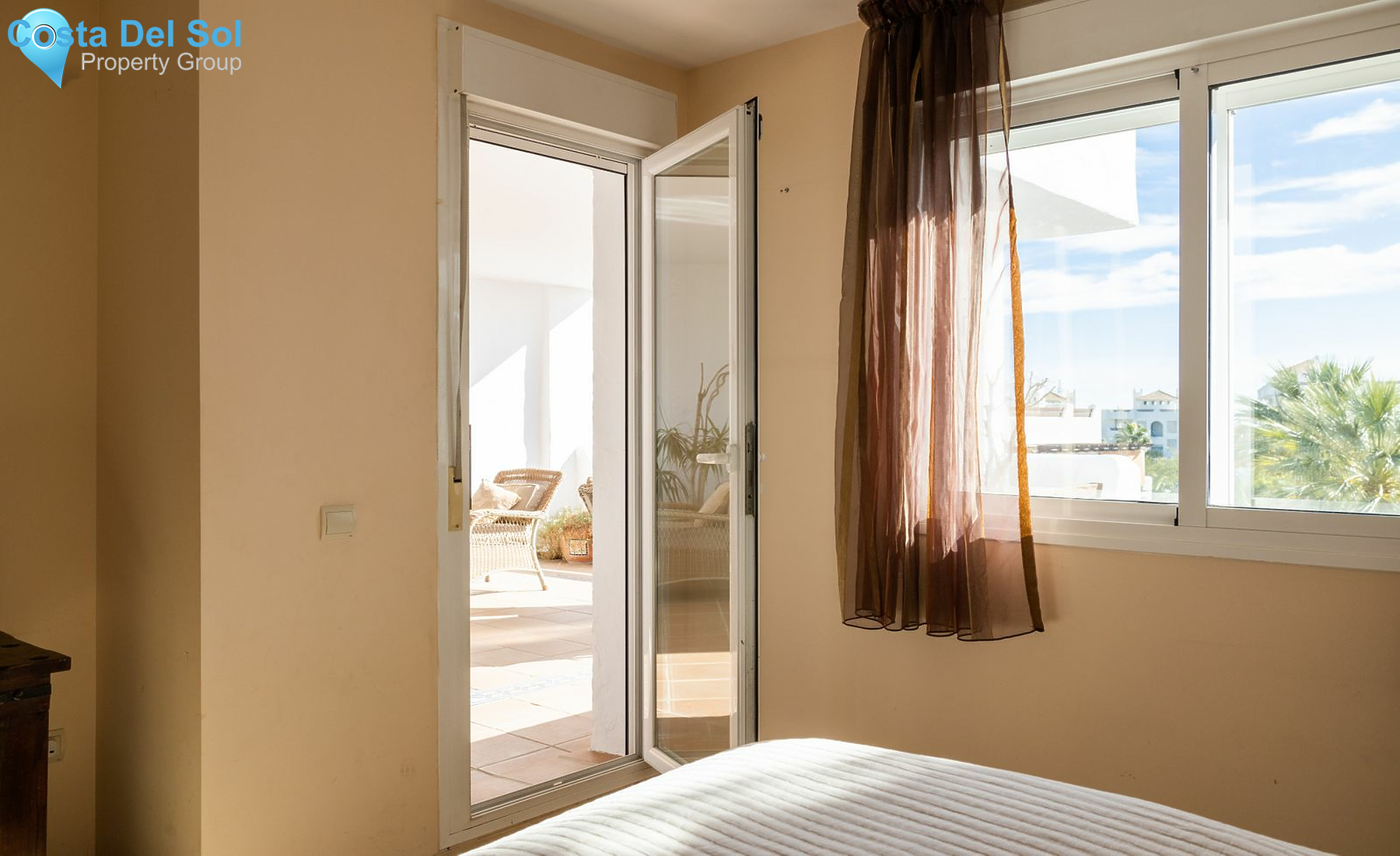 Middle Floor Apartment in Selwo-1547053