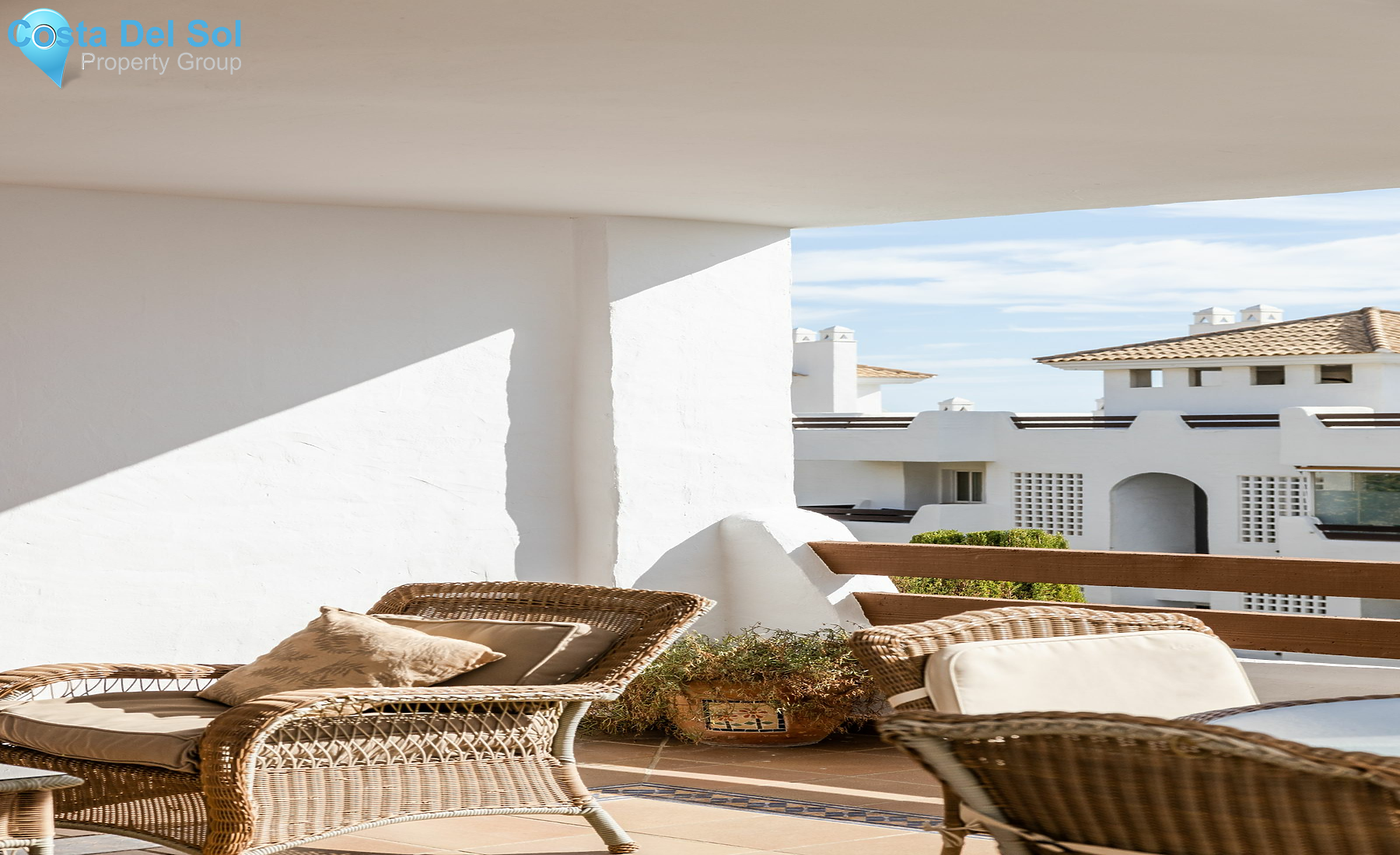 Middle Floor Apartment in Selwo-1547054